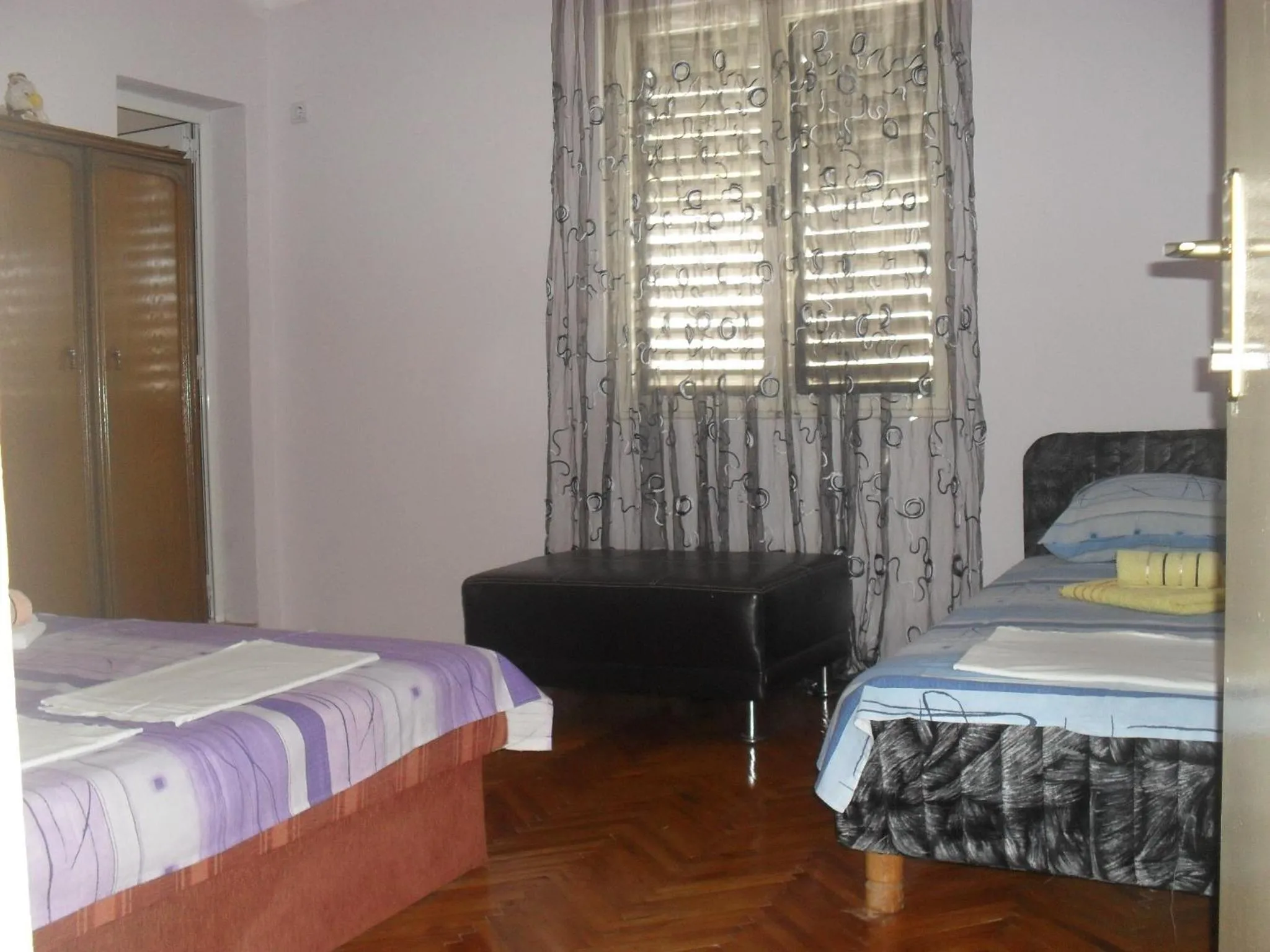 Property building, Bed in Apartment Batricevic
