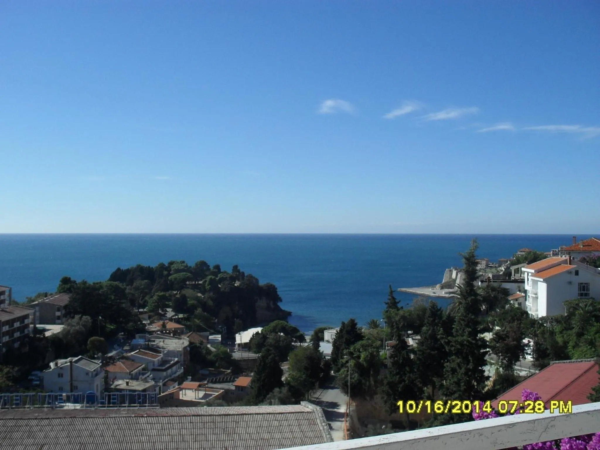 Sea view in Apartment Batricevic