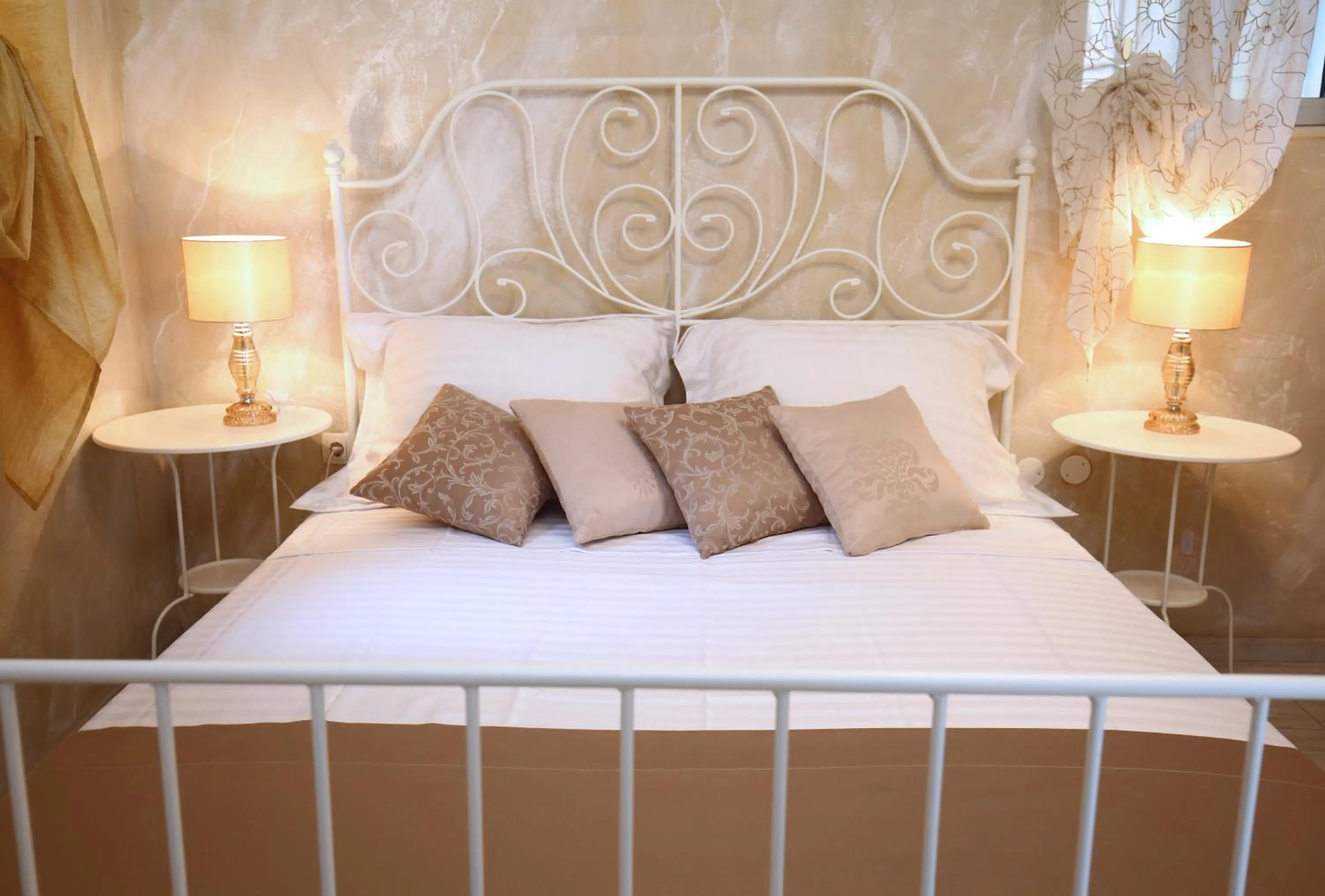 Bed in Luxury Lidija Rooms