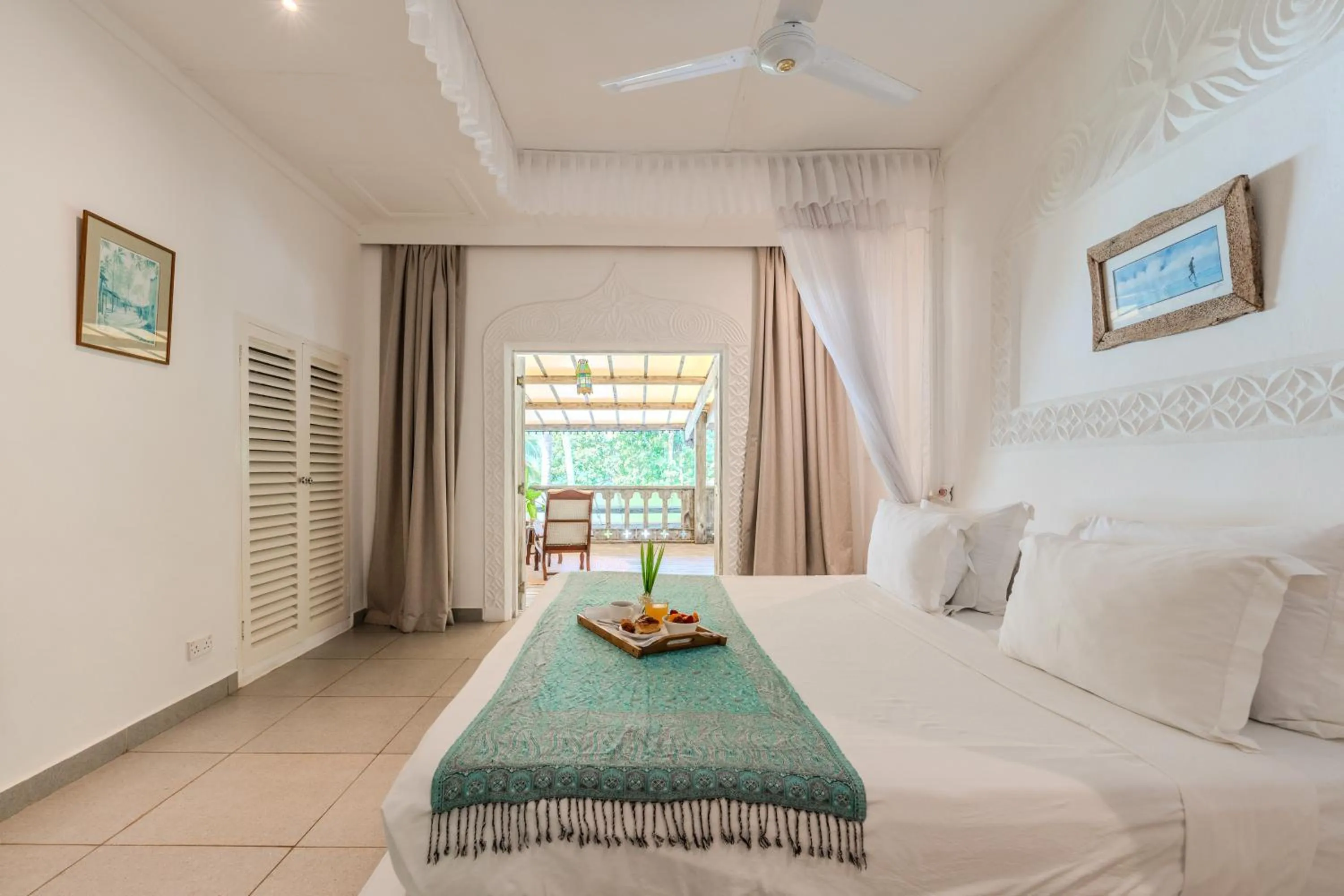 Bedroom, Bed in Nomad Beach Resort