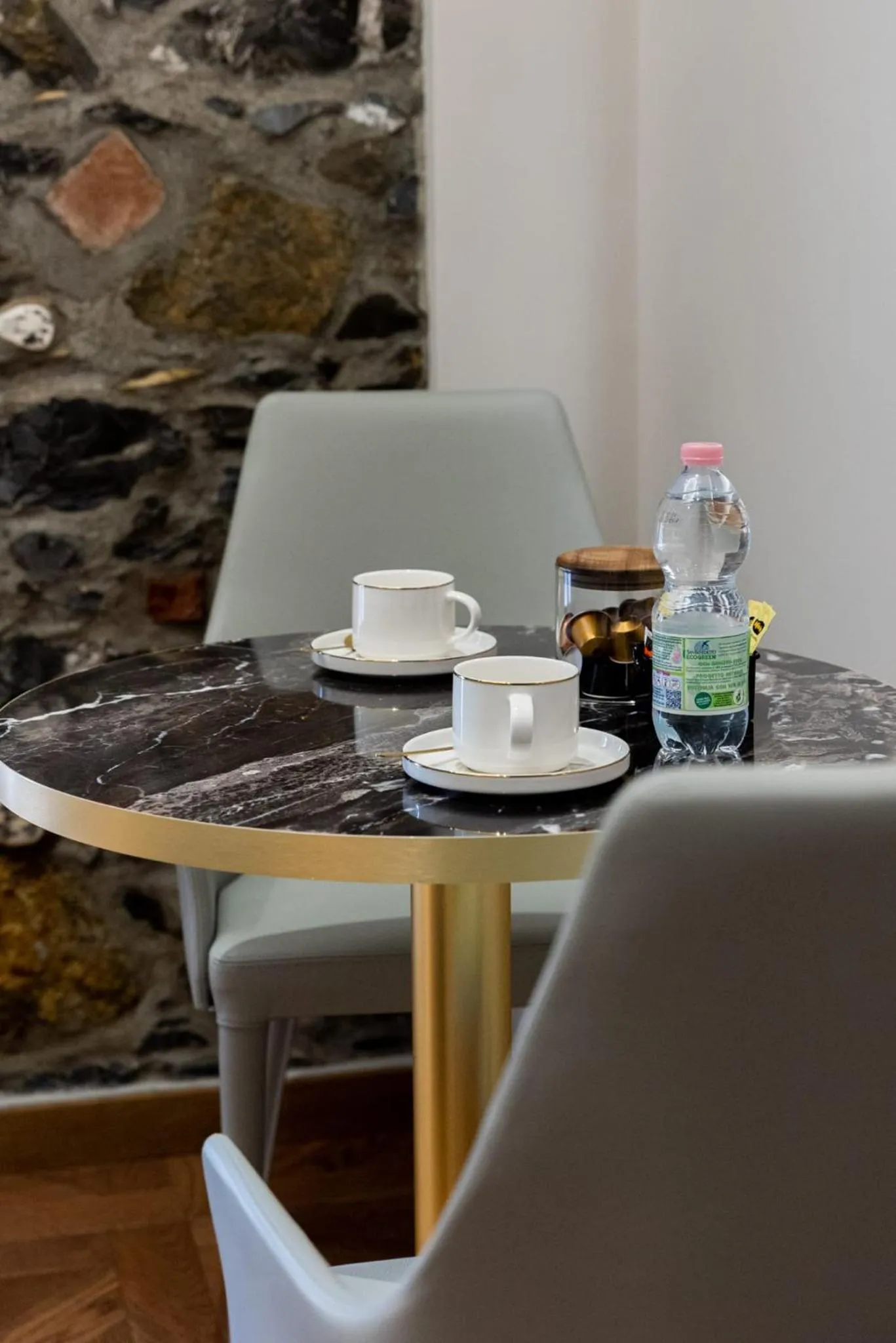 Queen Cattleya Suite