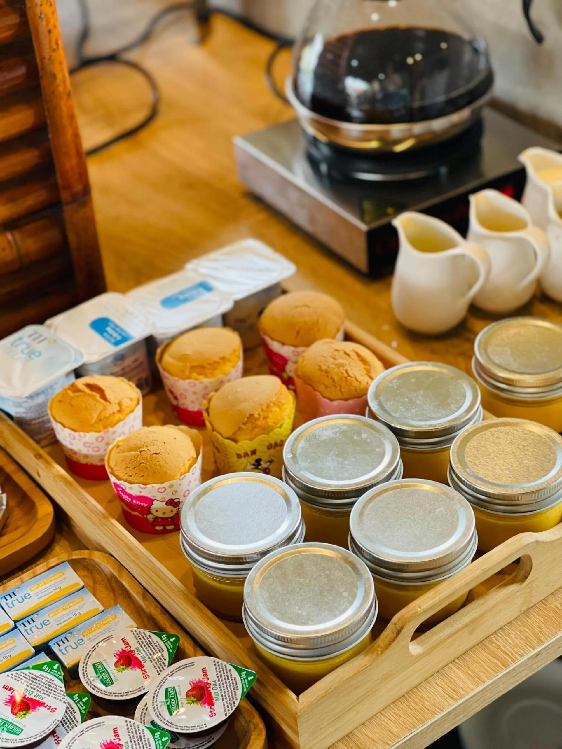Breakfast in Tam Coc Windy Fields