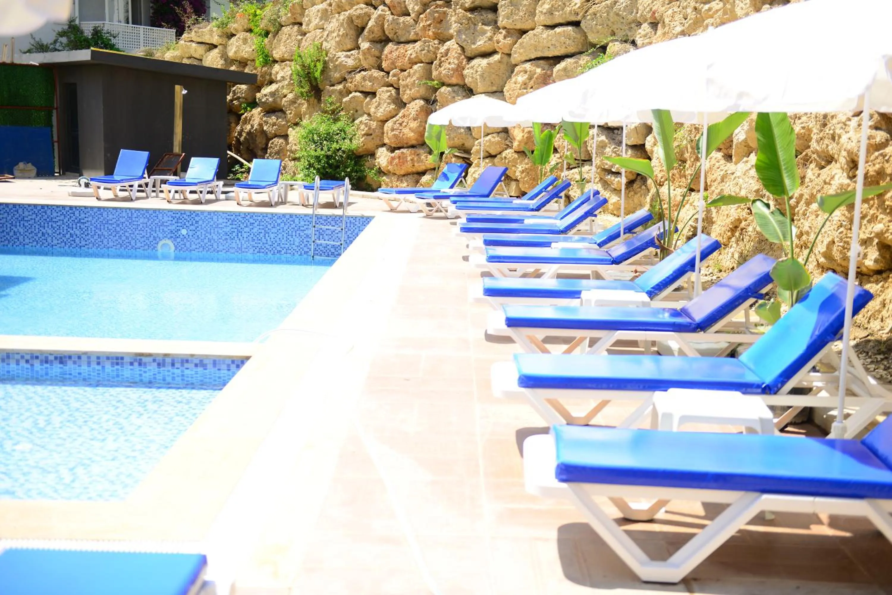 Swimming pool in Lofts Alanya Lina Hotel