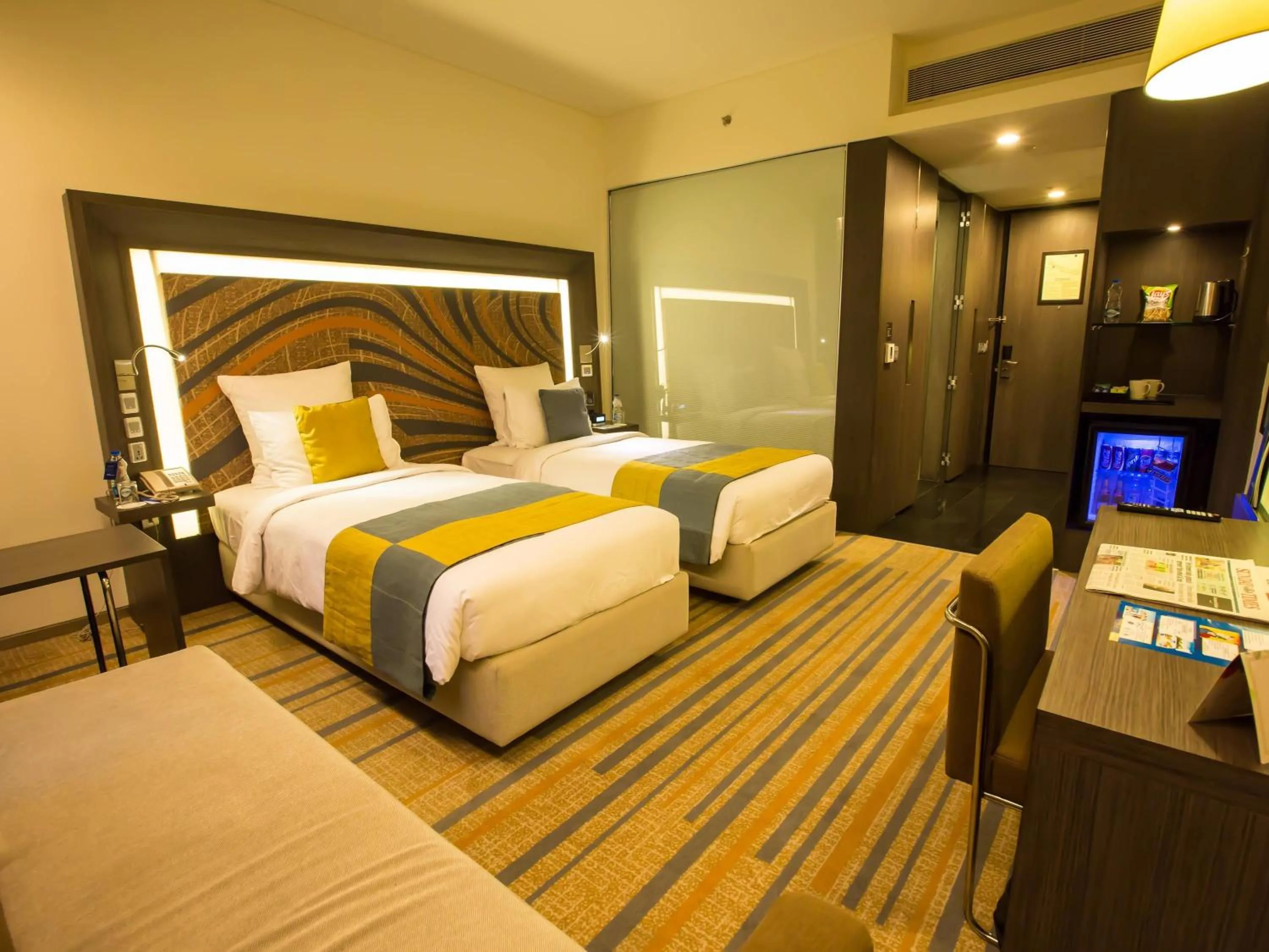 Bedroom, Bed in Novotel Kolkata Hotel and Residences