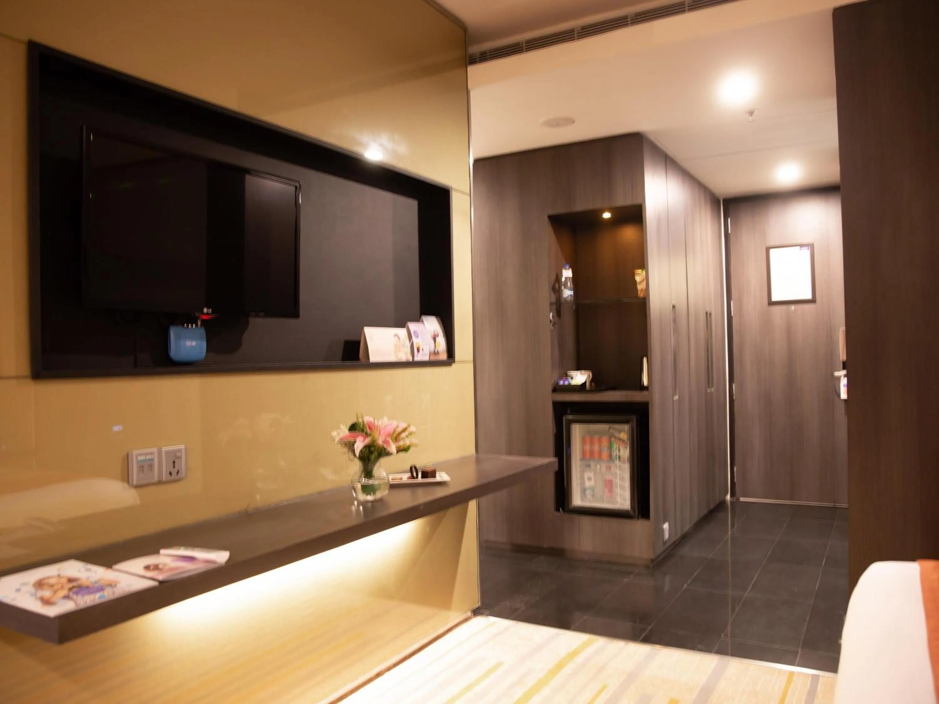 Bedroom in Novotel Kolkata Hotel and Residences