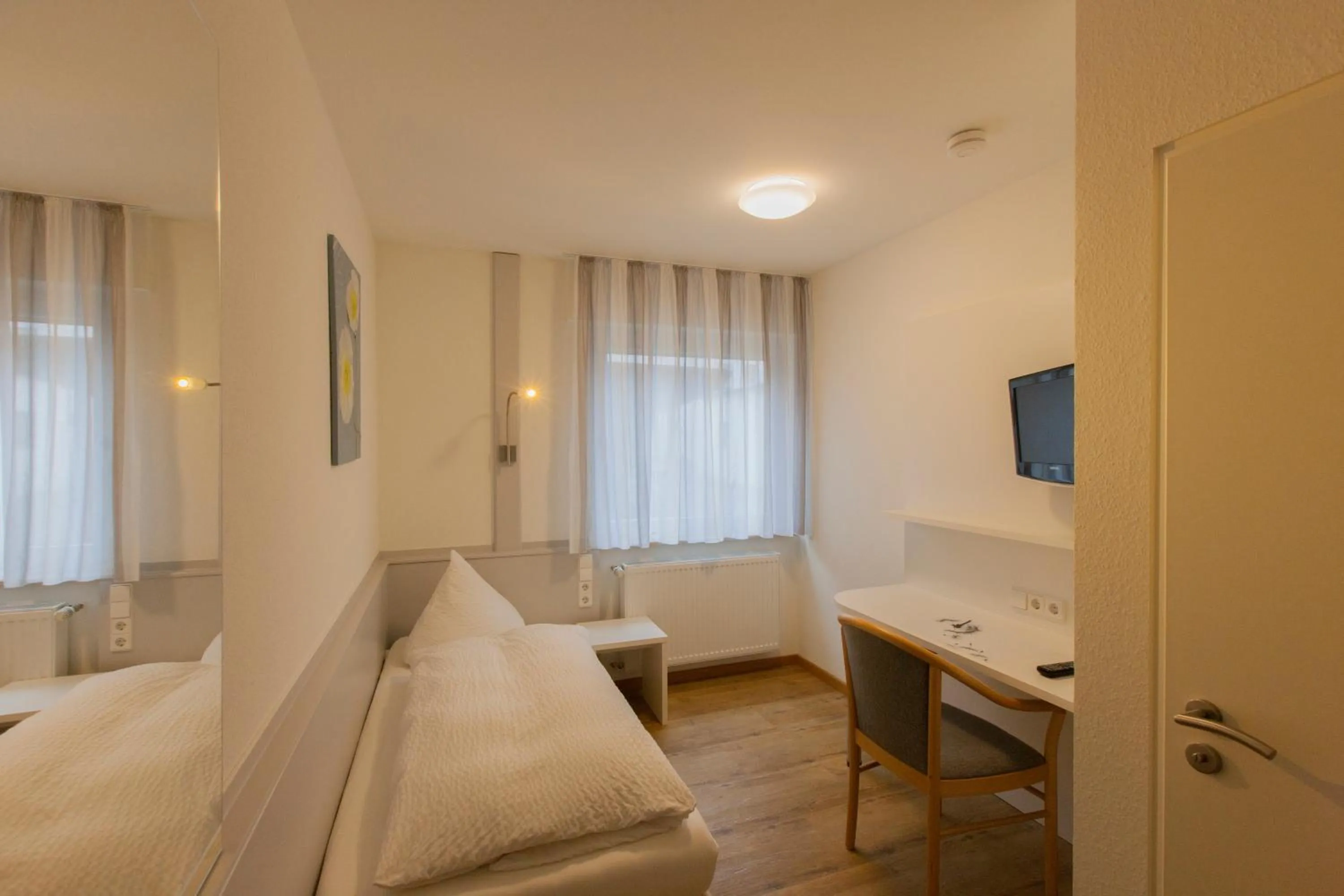 Bed in Löwen Hotel & Restaurant