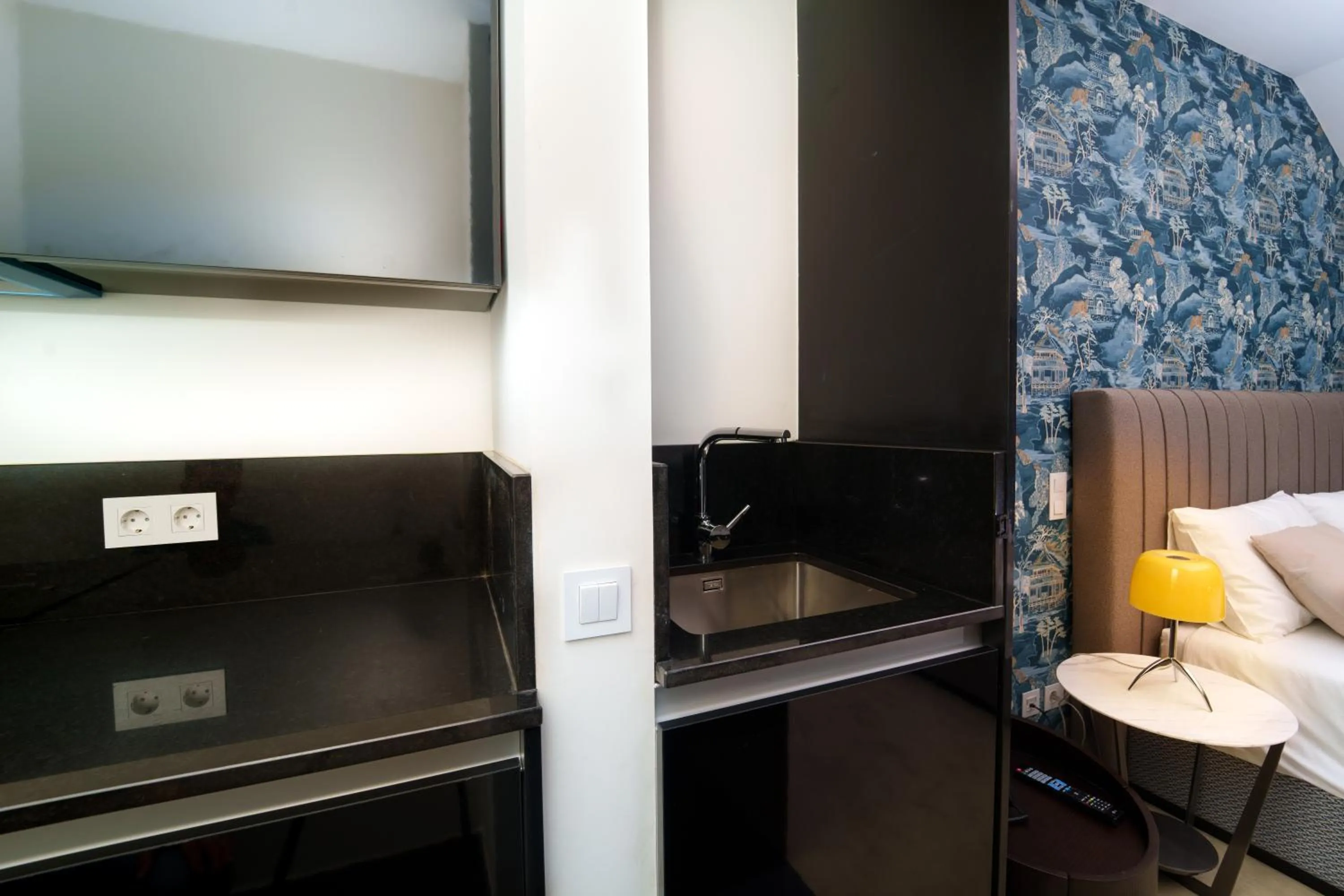 Kitchen or kitchenette in Golden Lisbon Hotel