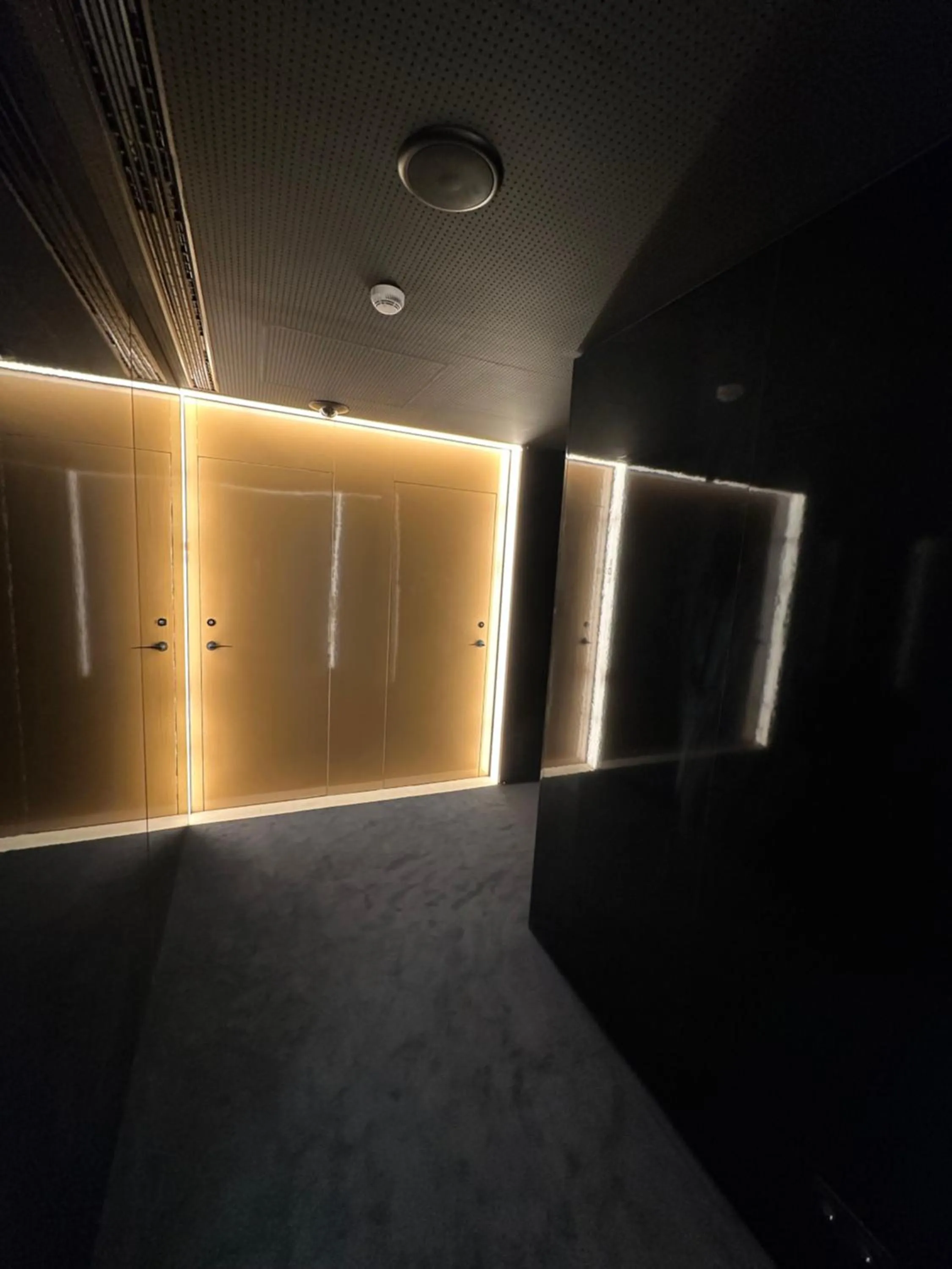 Property building in Golden Lisbon Hotel