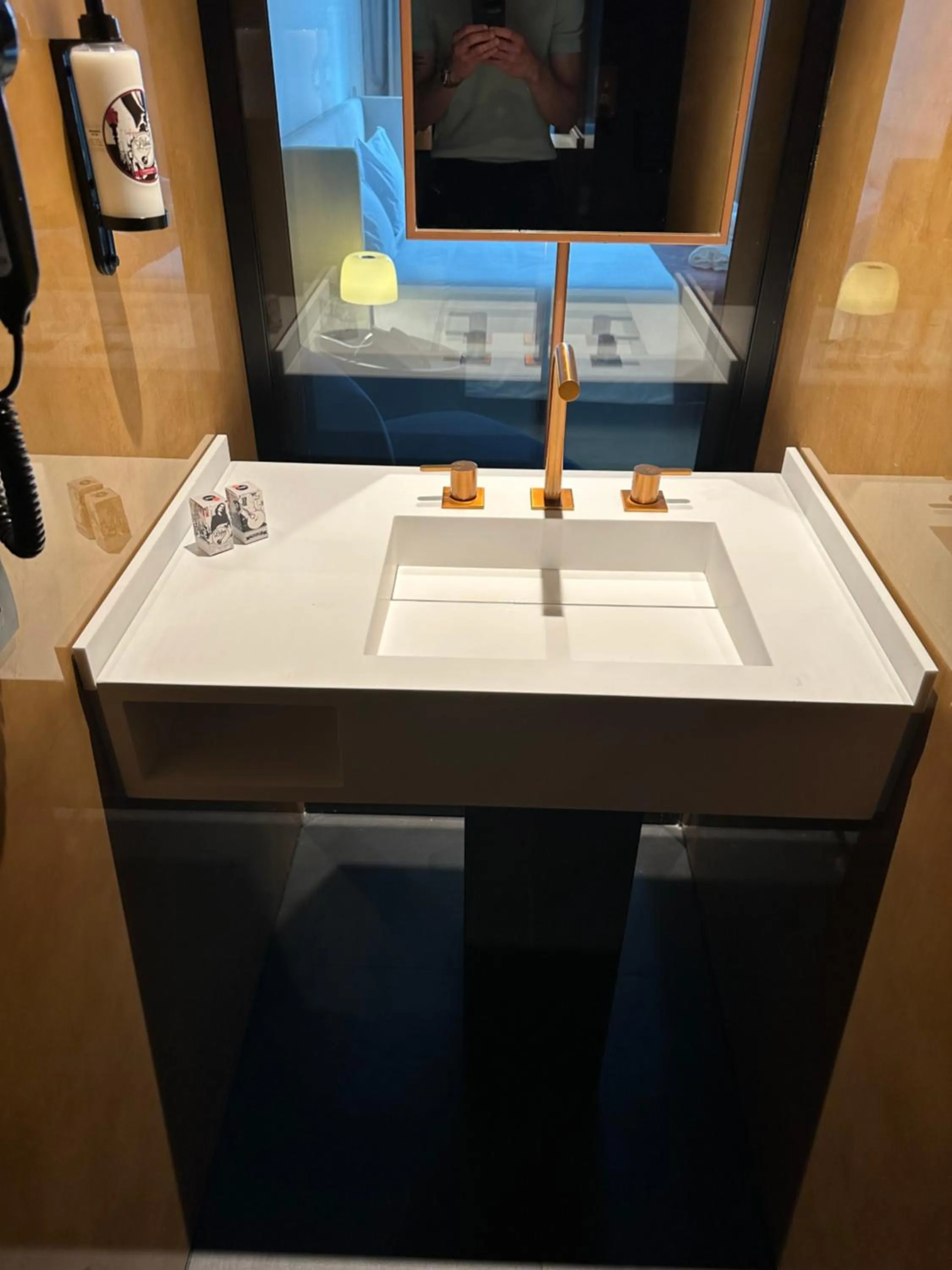 Bathroom in Golden Lisbon Hotel