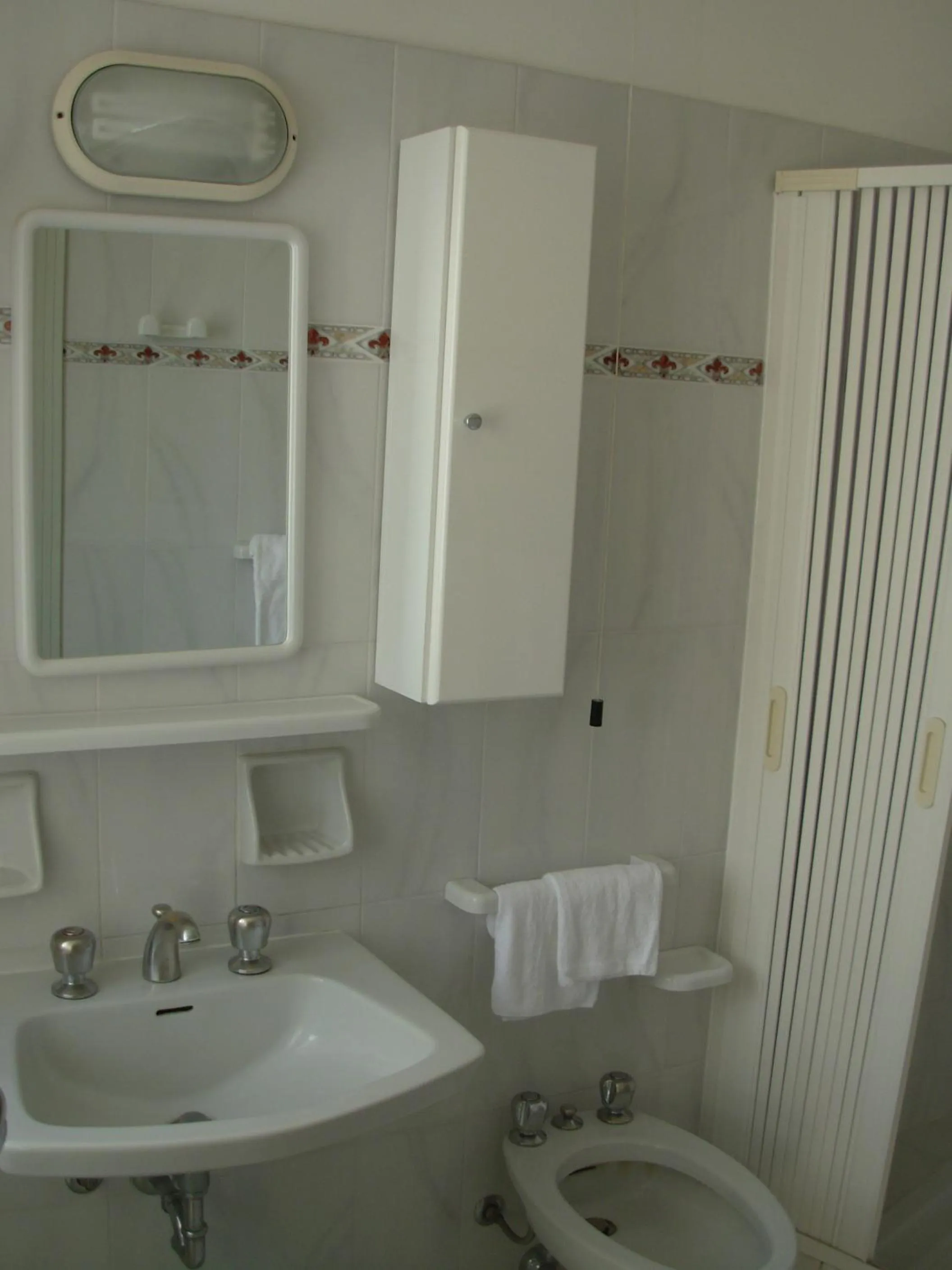 Bathroom in Hotel Saturno