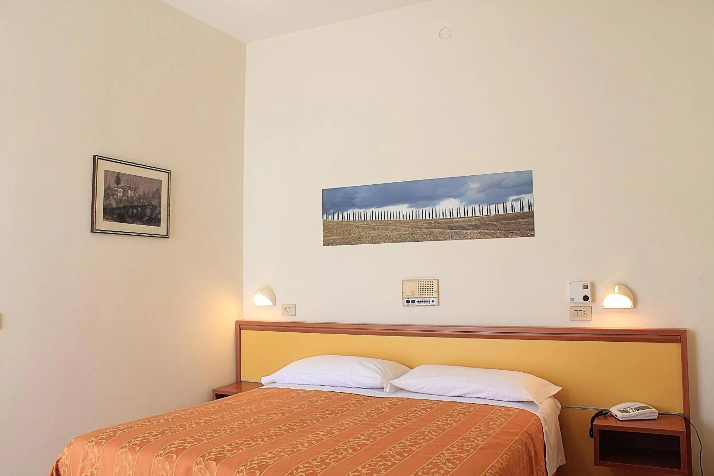 Bed in Hotel Saturno