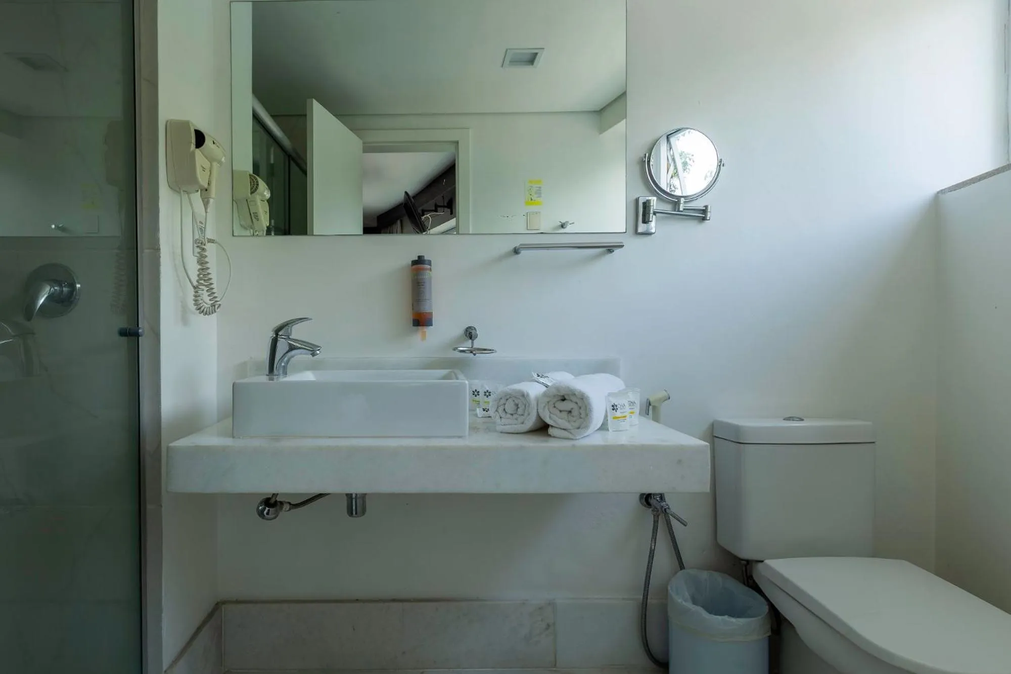 Bathroom in CHA Pampulha Design Hotel