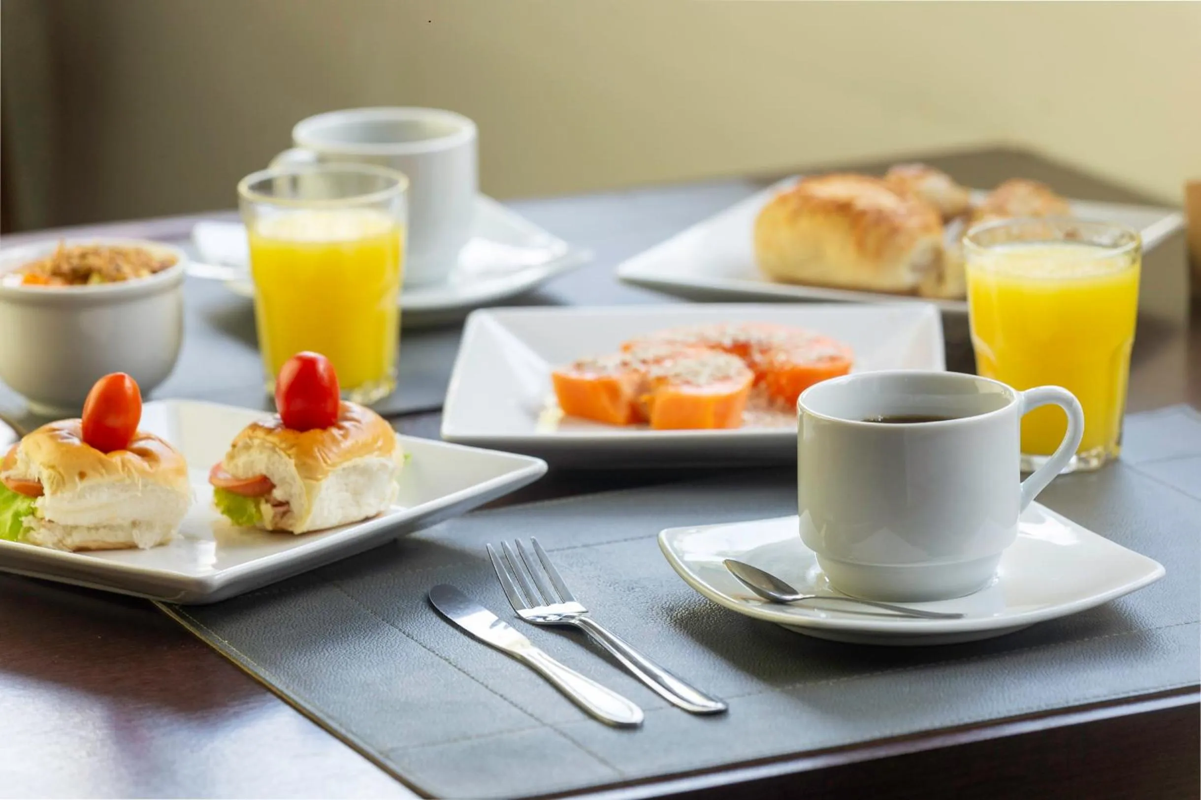 Breakfast in CHA Pampulha Design Hotel