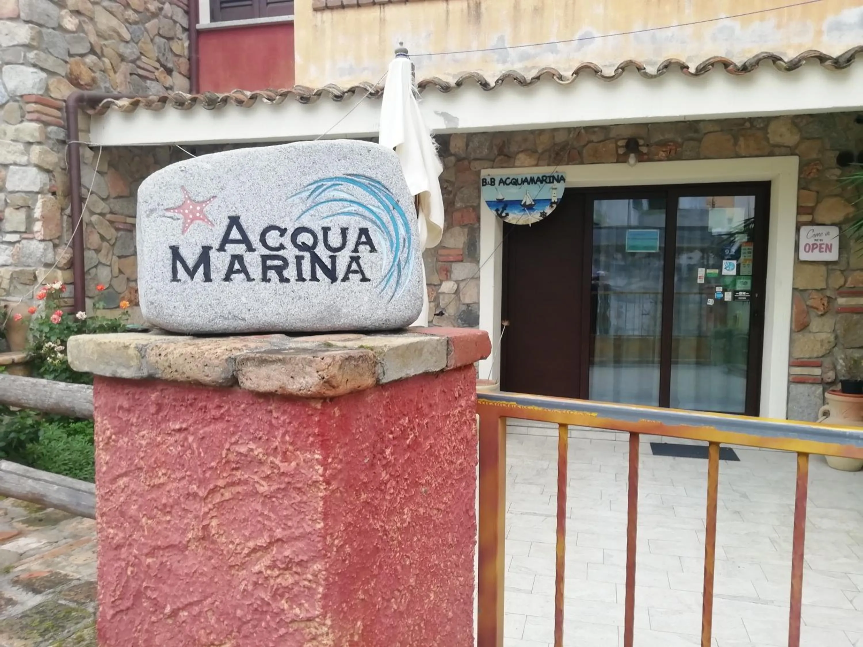 Street view in B&B Acquamarina Villasimius