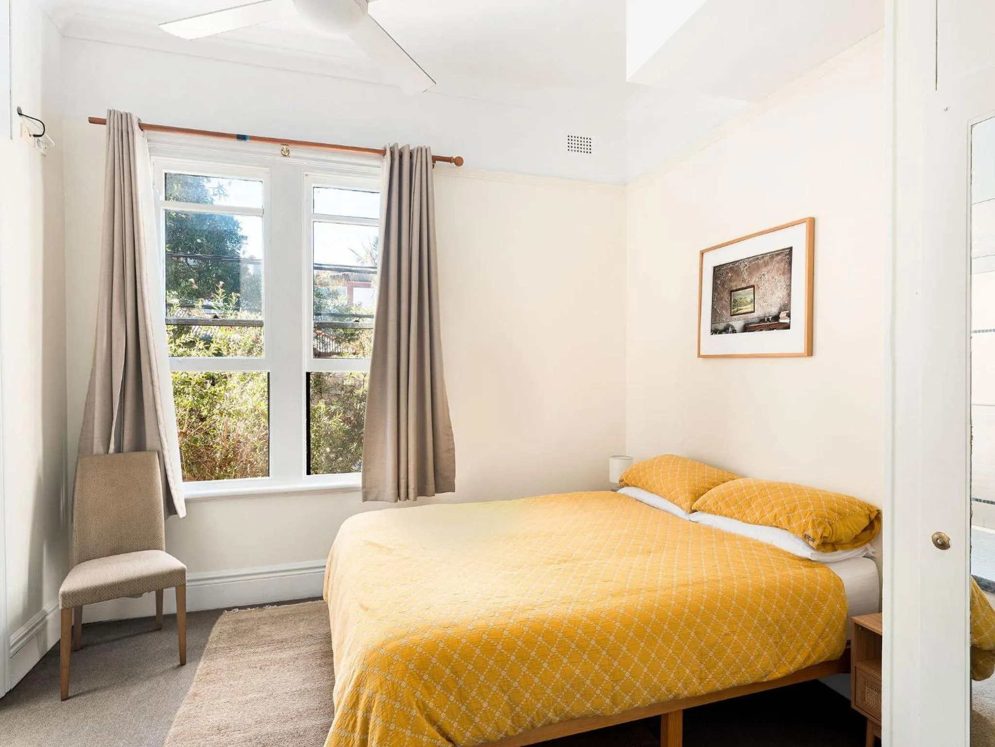 Bed in Lord Wolseley Hotel