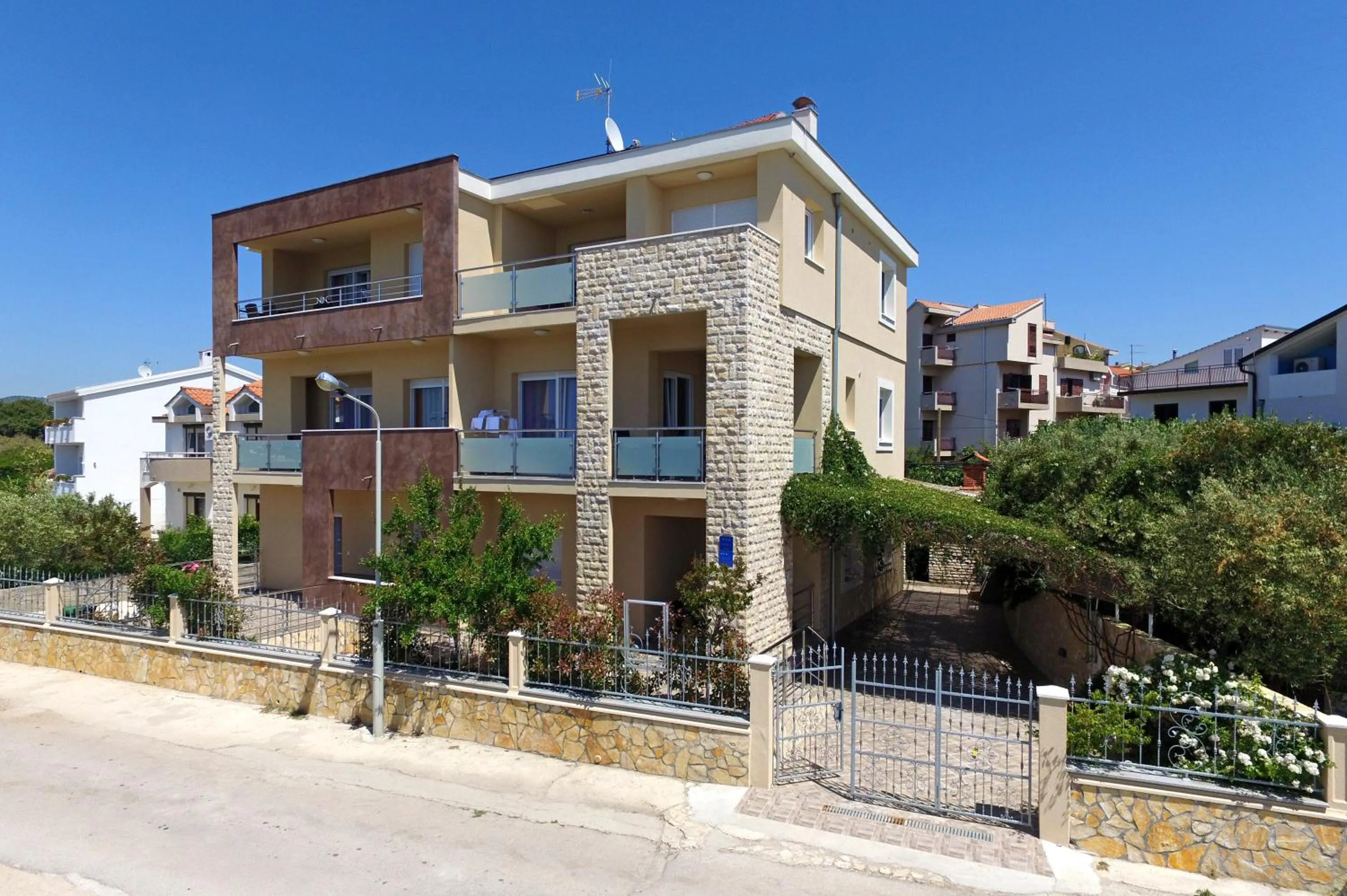 Facade/entrance in Apartments Šuperba