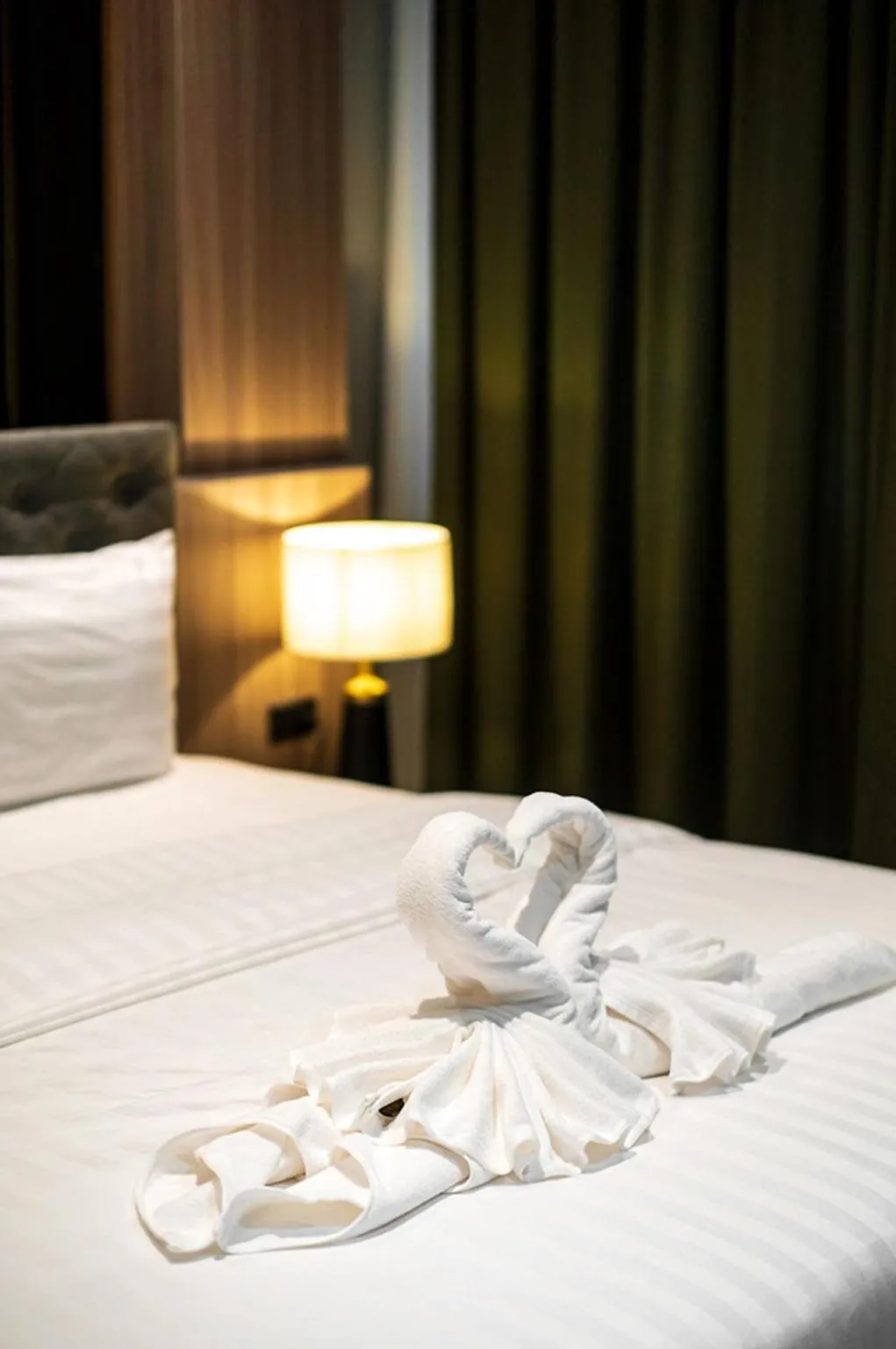 Bed in YSW Hotel Lopburi