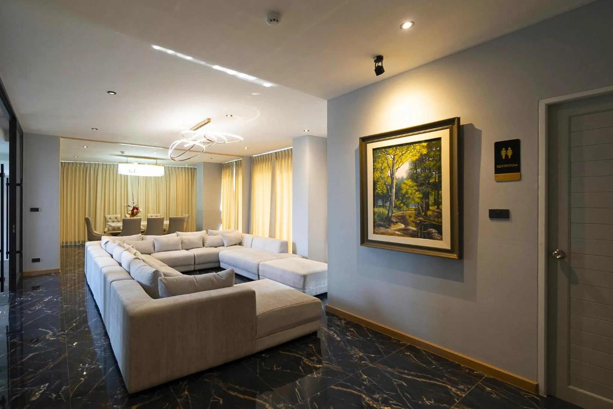 Bed in YSW Hotel Lopburi