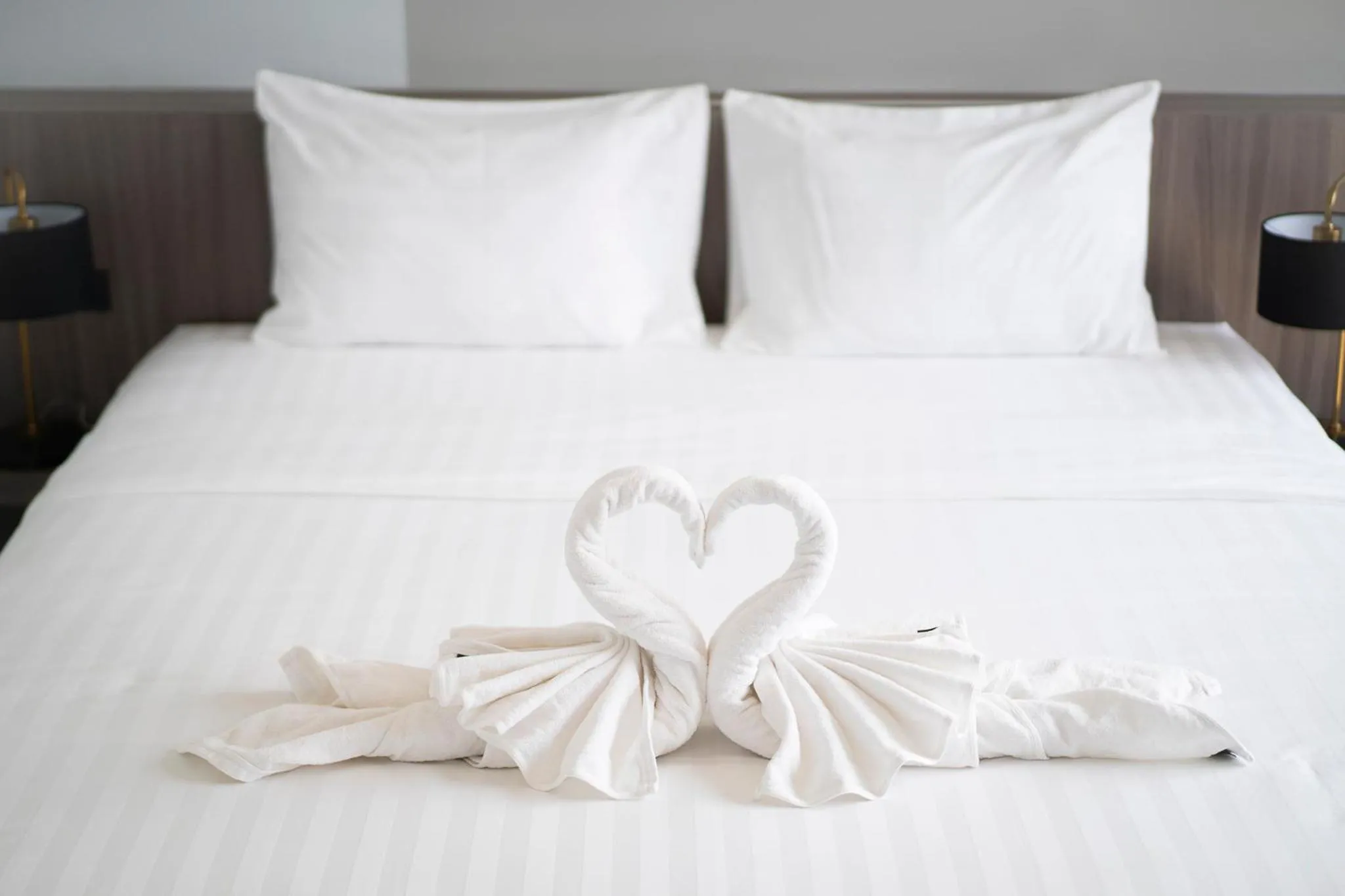 Bed in YSW Hotel Lopburi