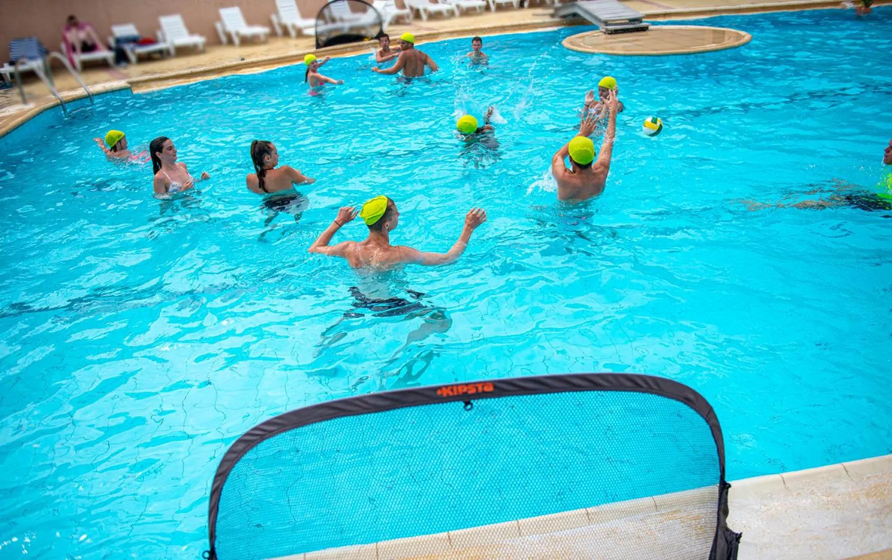 Swimming pool in L'Ecrin du Lac