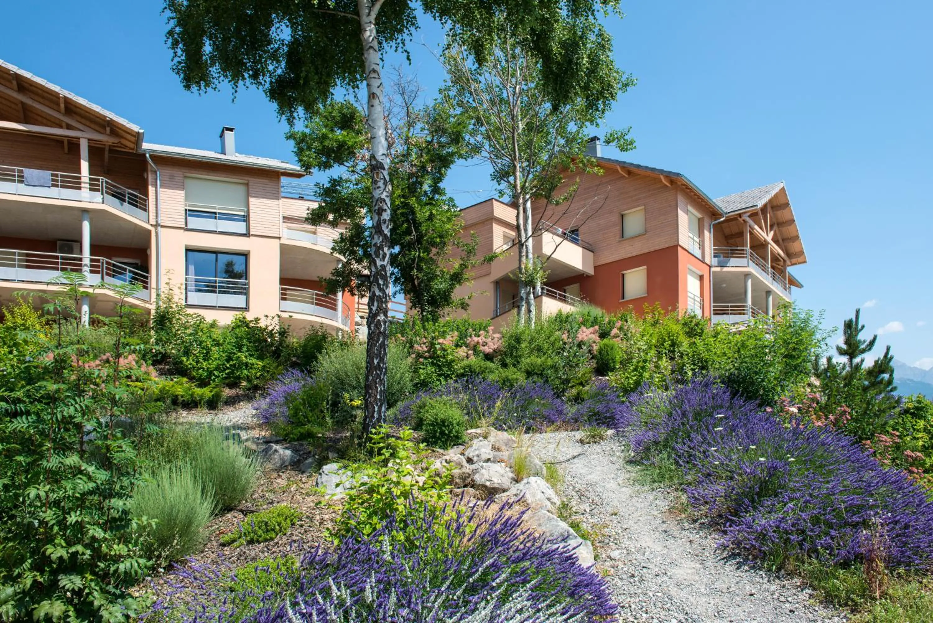 Property building in L'Ecrin du Lac