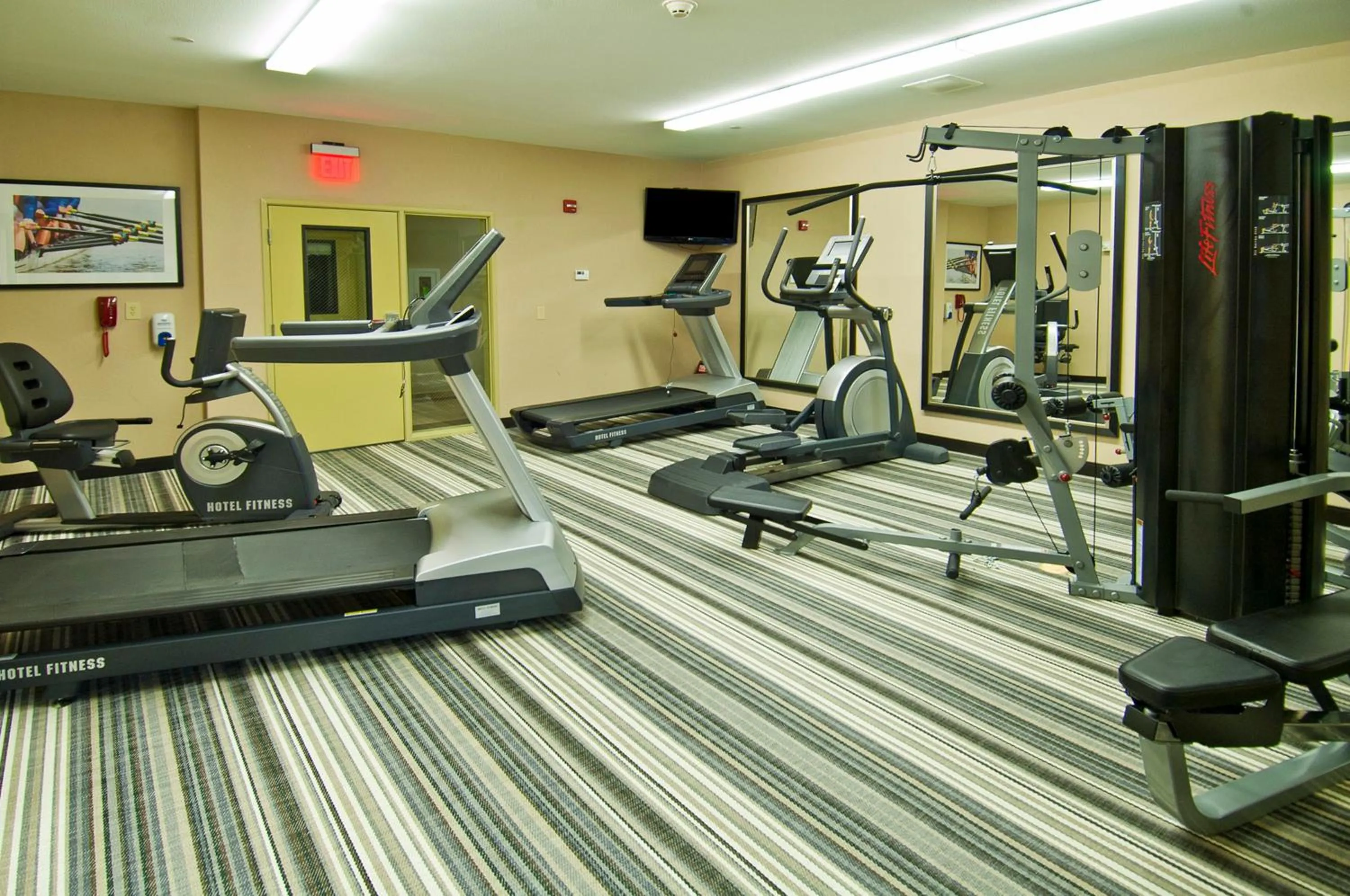 Fitness centre/facilities in Candlewood Suites Tupelo by IHG