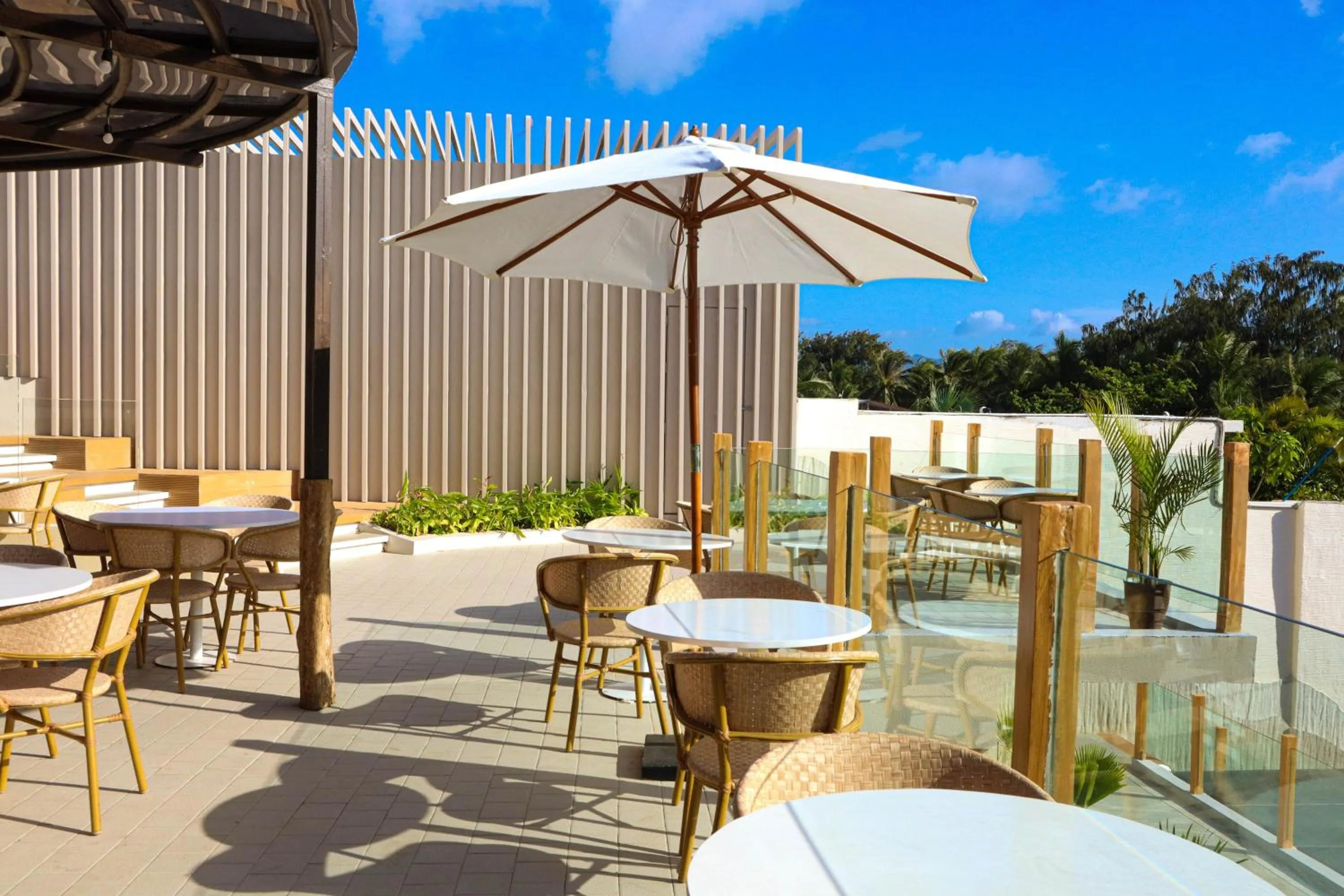 Lounge or bar in Mandarin Nest Boracay