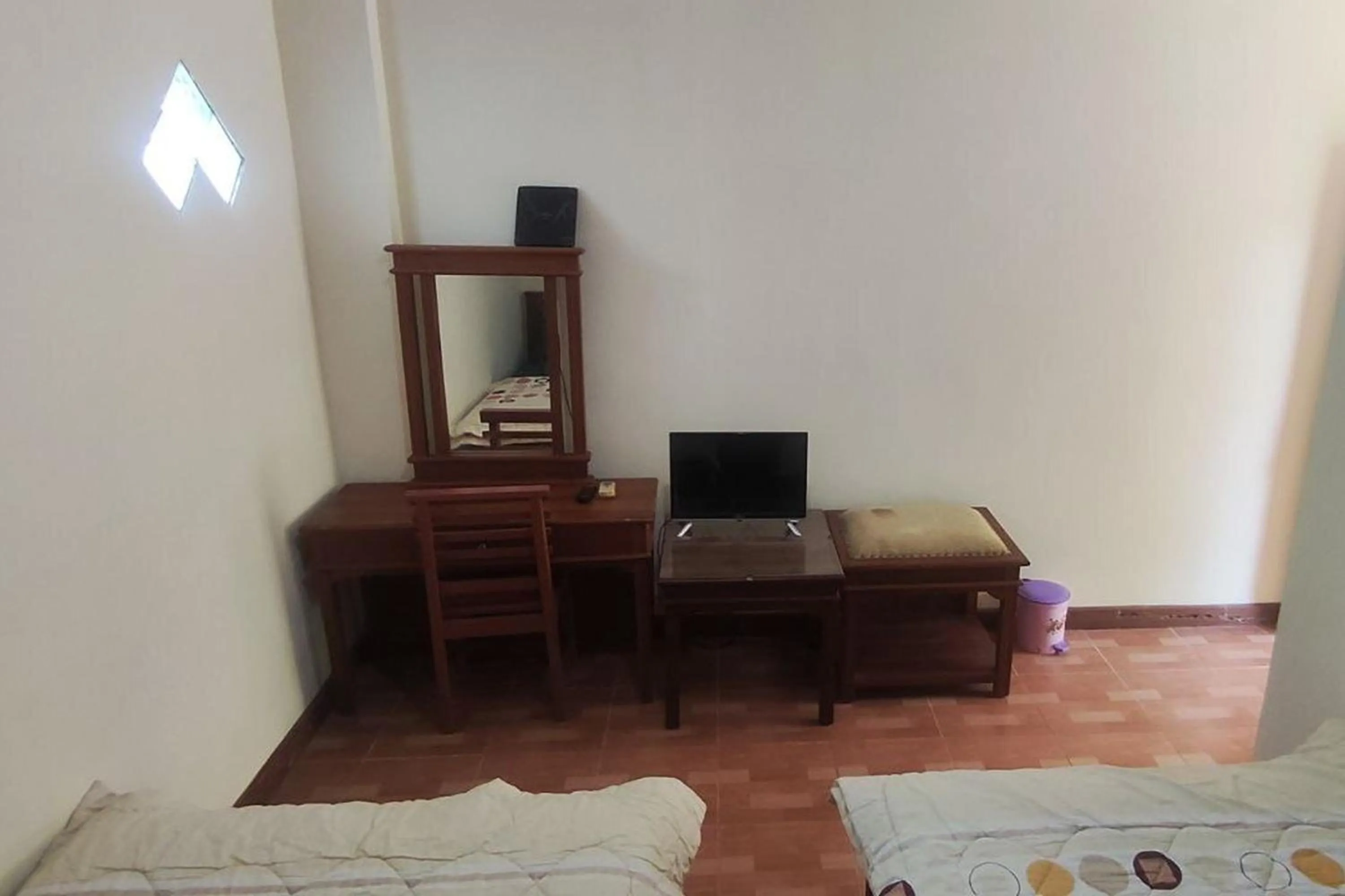 Bedroom, Bed in Hotel Bima