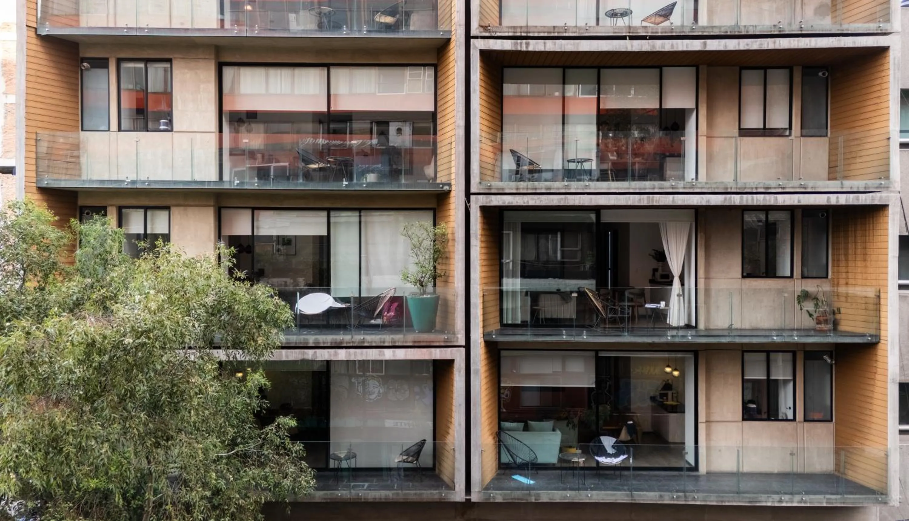 Facade/entrance in MEDELLIN by Mr W