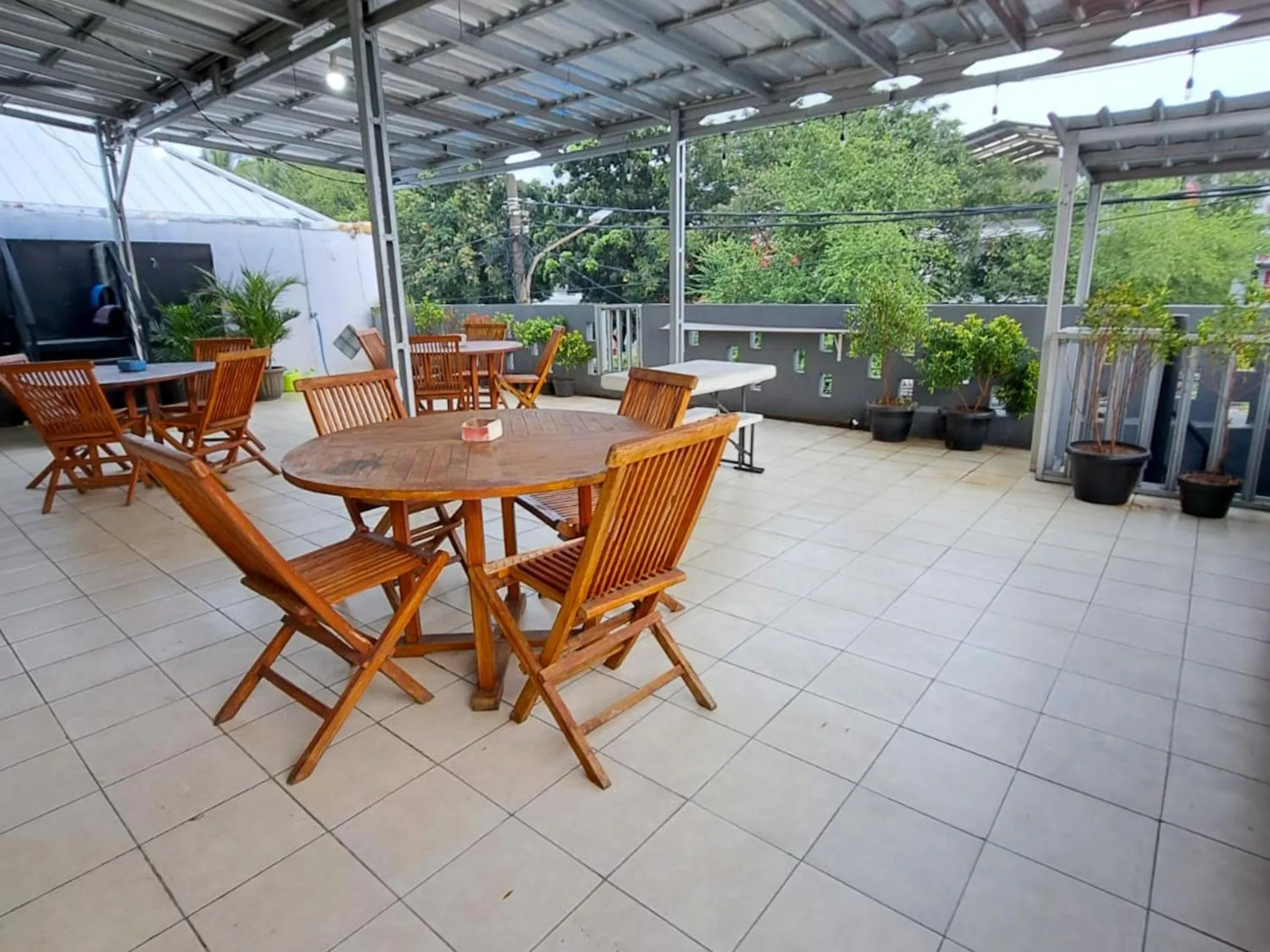 Patio in Hotel Dinar Family