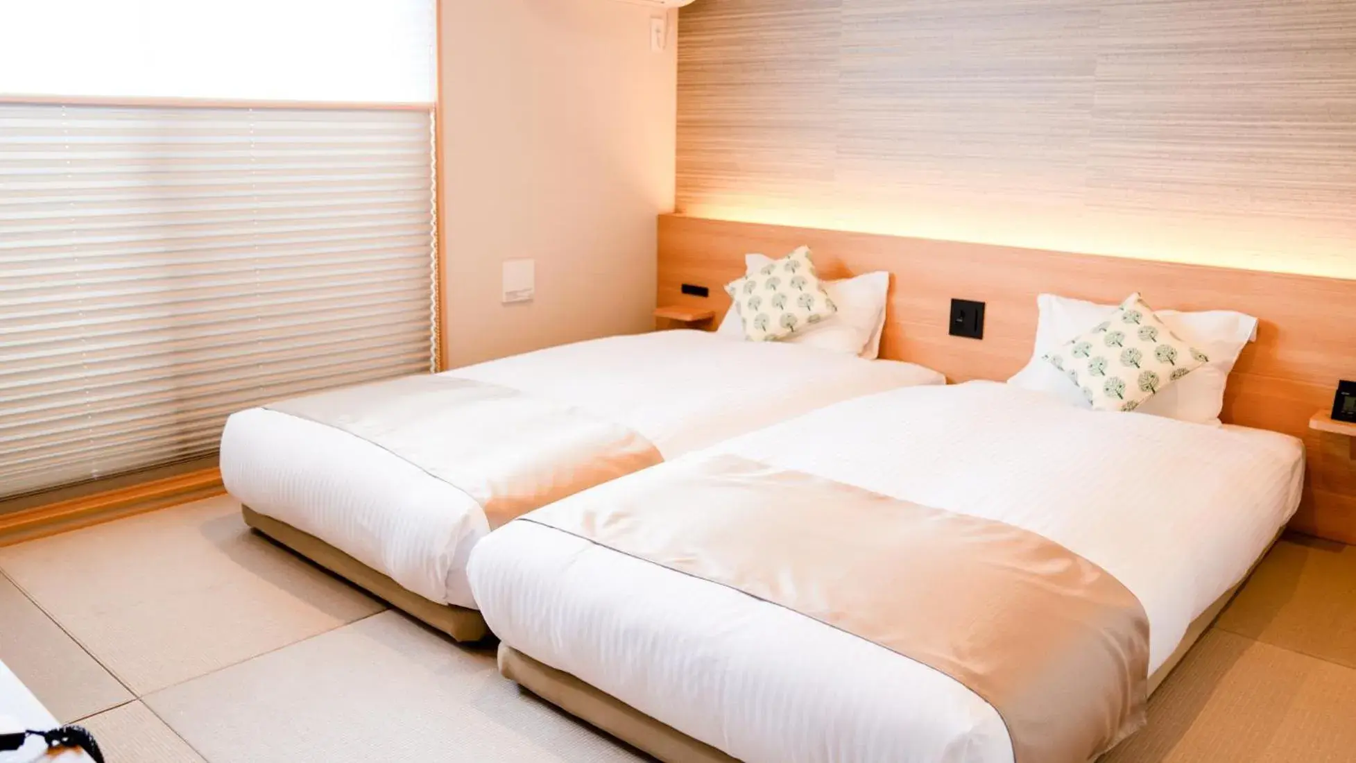 Twin Room - single occupancy in Tabist kiki HOTEL KYOTO Gojo Karasuma Twin Room - single occupancy in Tabist kiki HOTEL KYOTO Gojo Karasuma