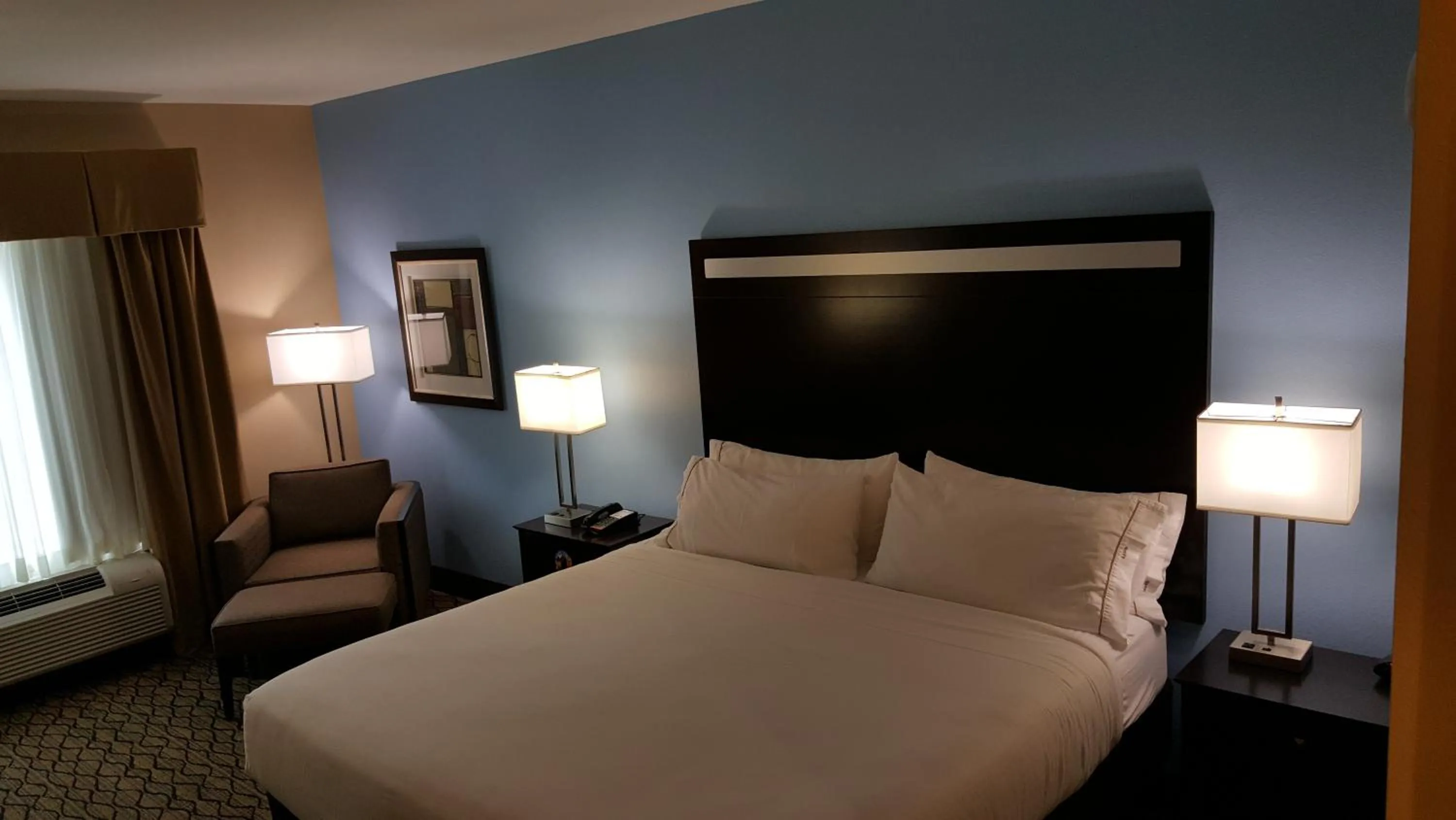 Photo of the whole room, Bed in Holiday Inn Express and Suites Atascocita - Humble - Kingwood by IHG