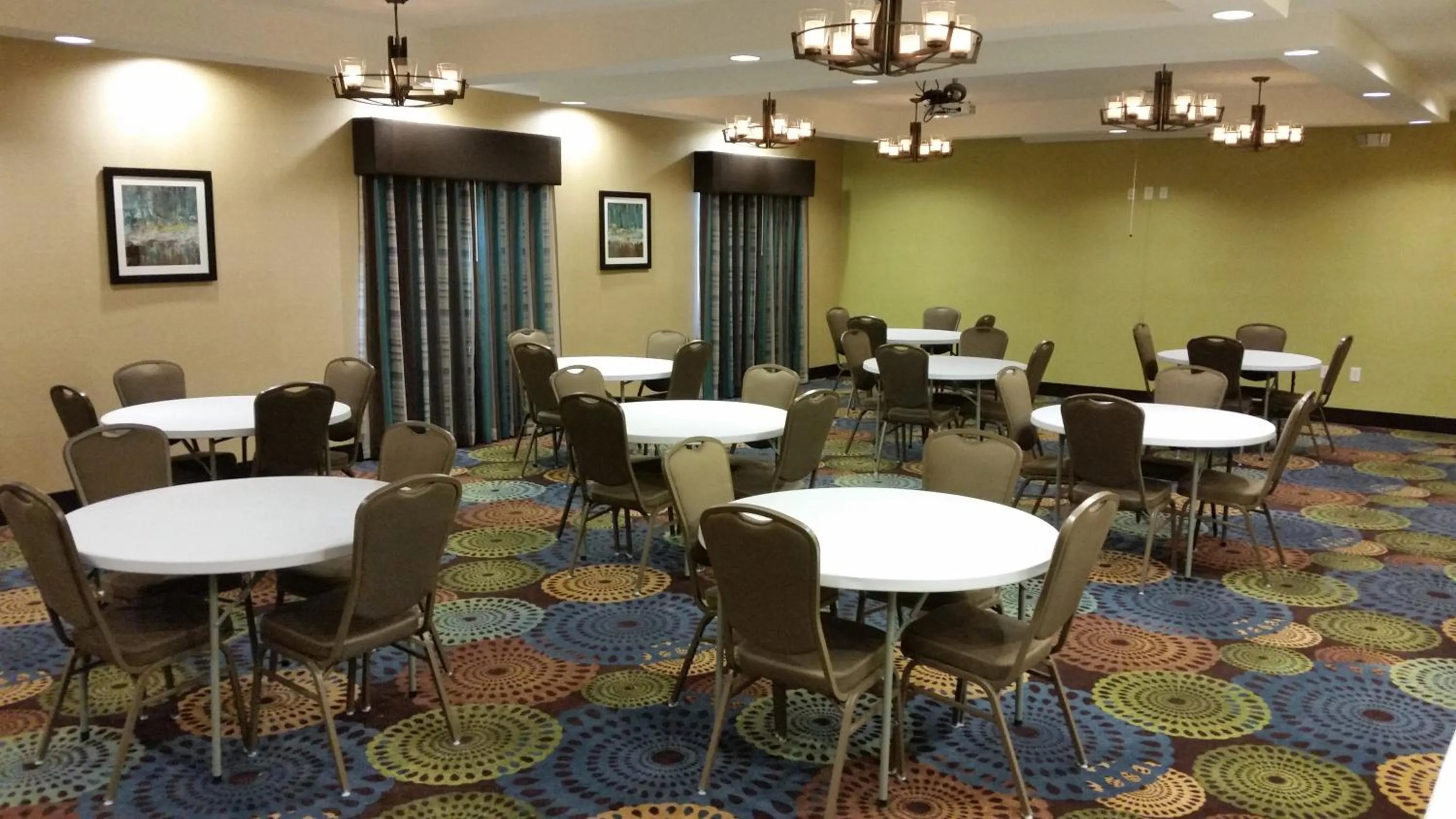 Meeting/conference room in Holiday Inn Express and Suites Atascocita - Humble - Kingwood by IHG