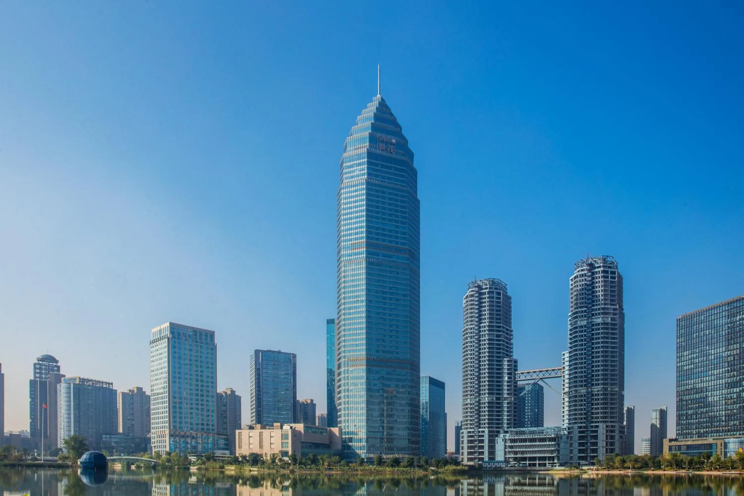 Property building in Crowne Plaza Shaoxing, an IHG Hotel