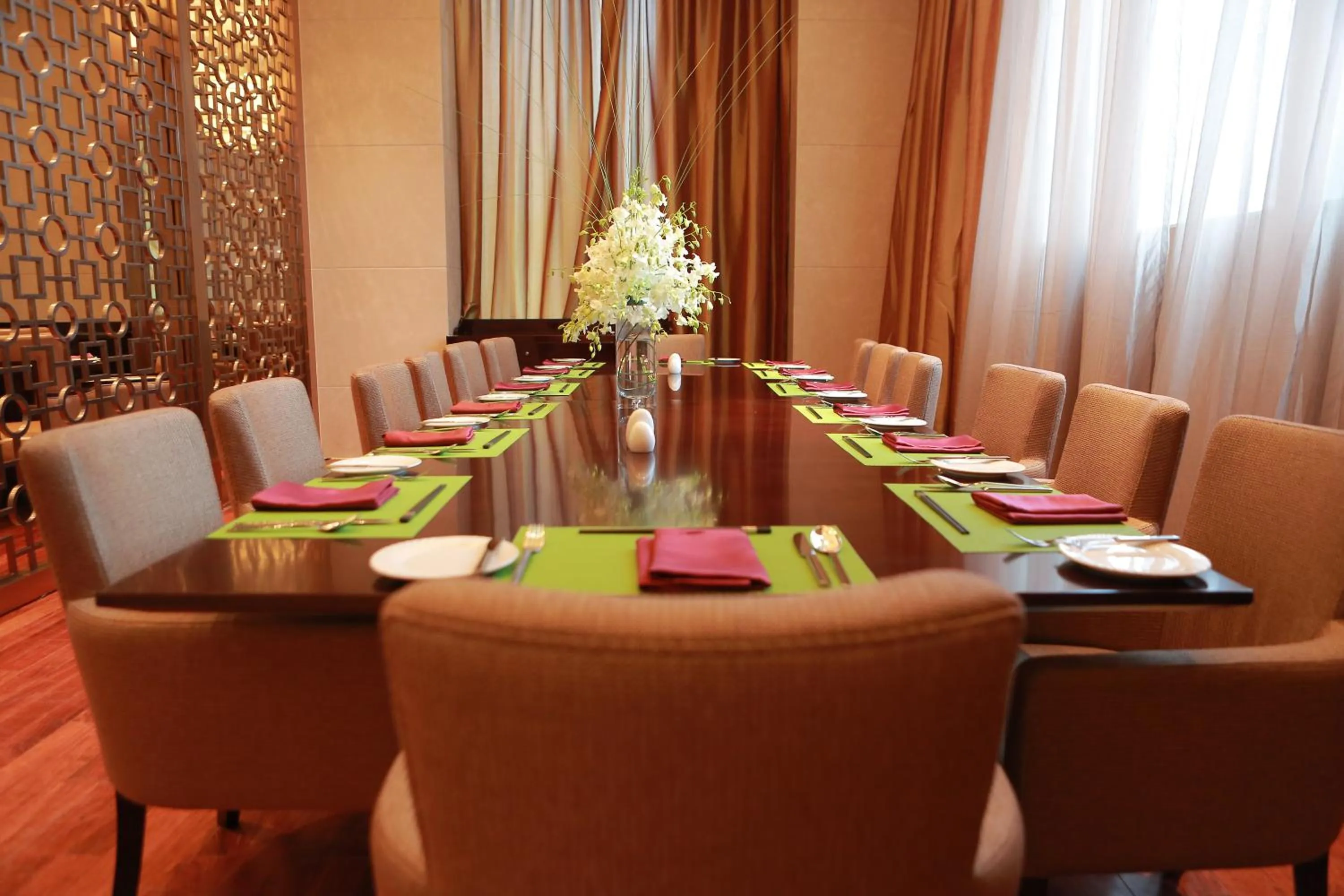 Restaurant/places to eat in Crowne Plaza Shaoxing, an IHG Hotel