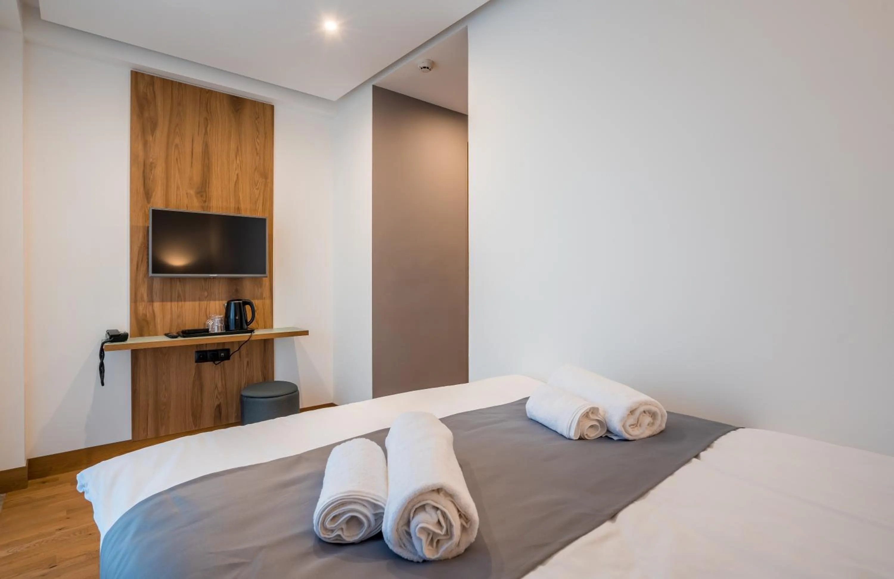 TV and multimedia, Bed in Step Inn - Kazbegi