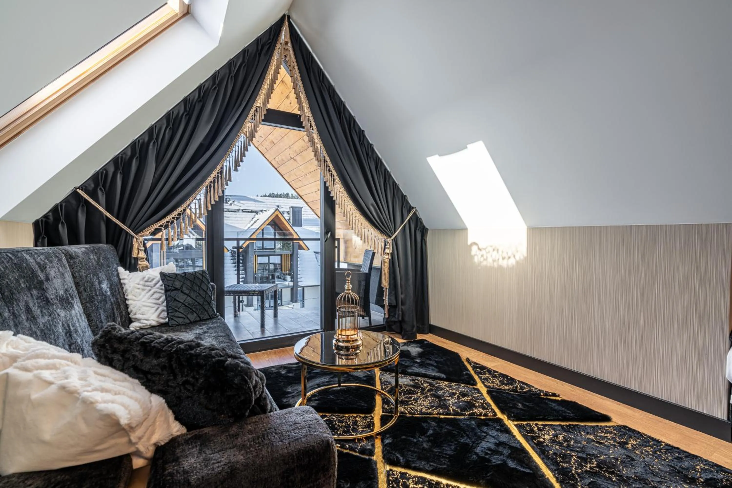 Living room, Bed in Aparthotel Diamond SPA Aqua