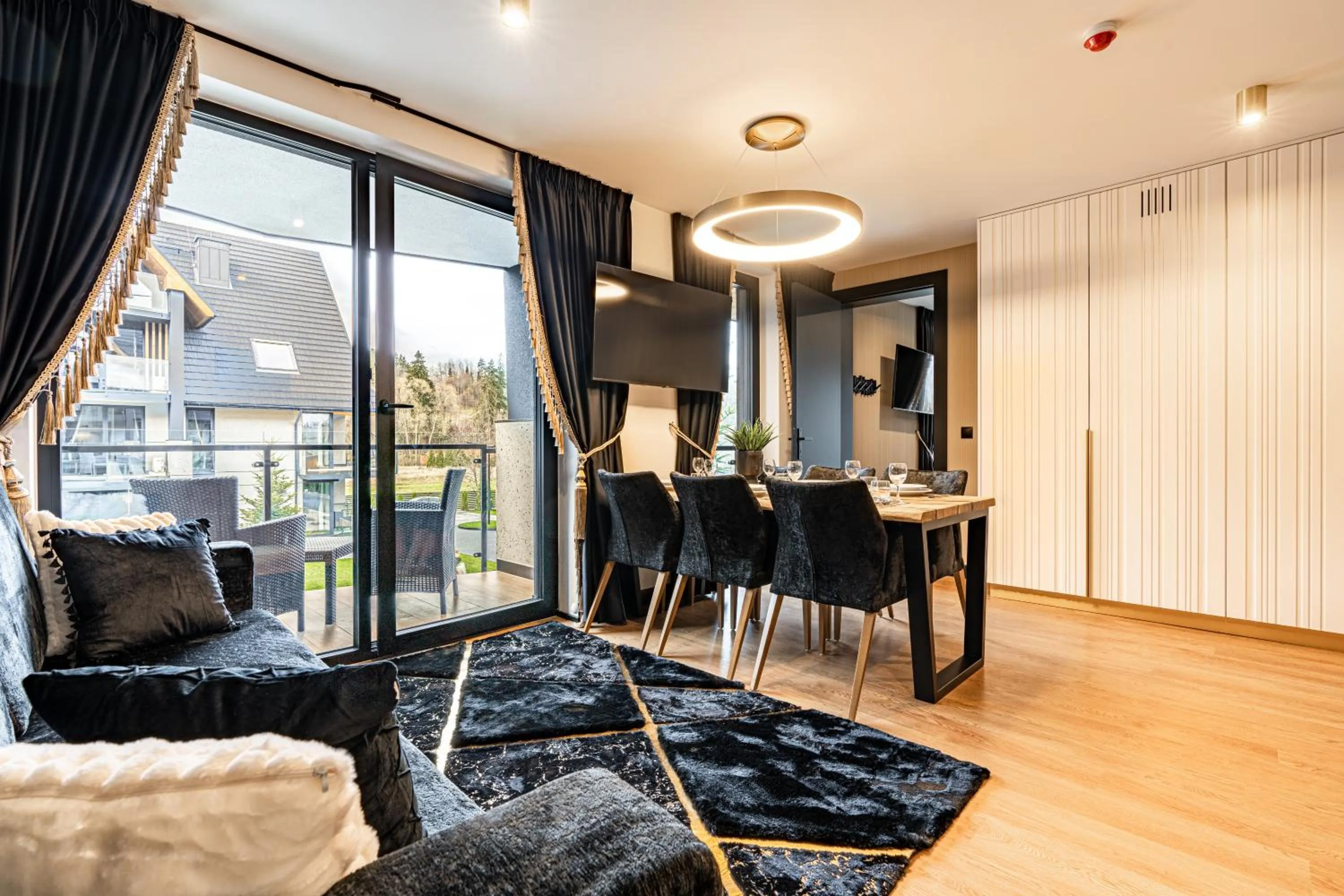 TV and multimedia in Aparthotel Diamond SPA Aqua