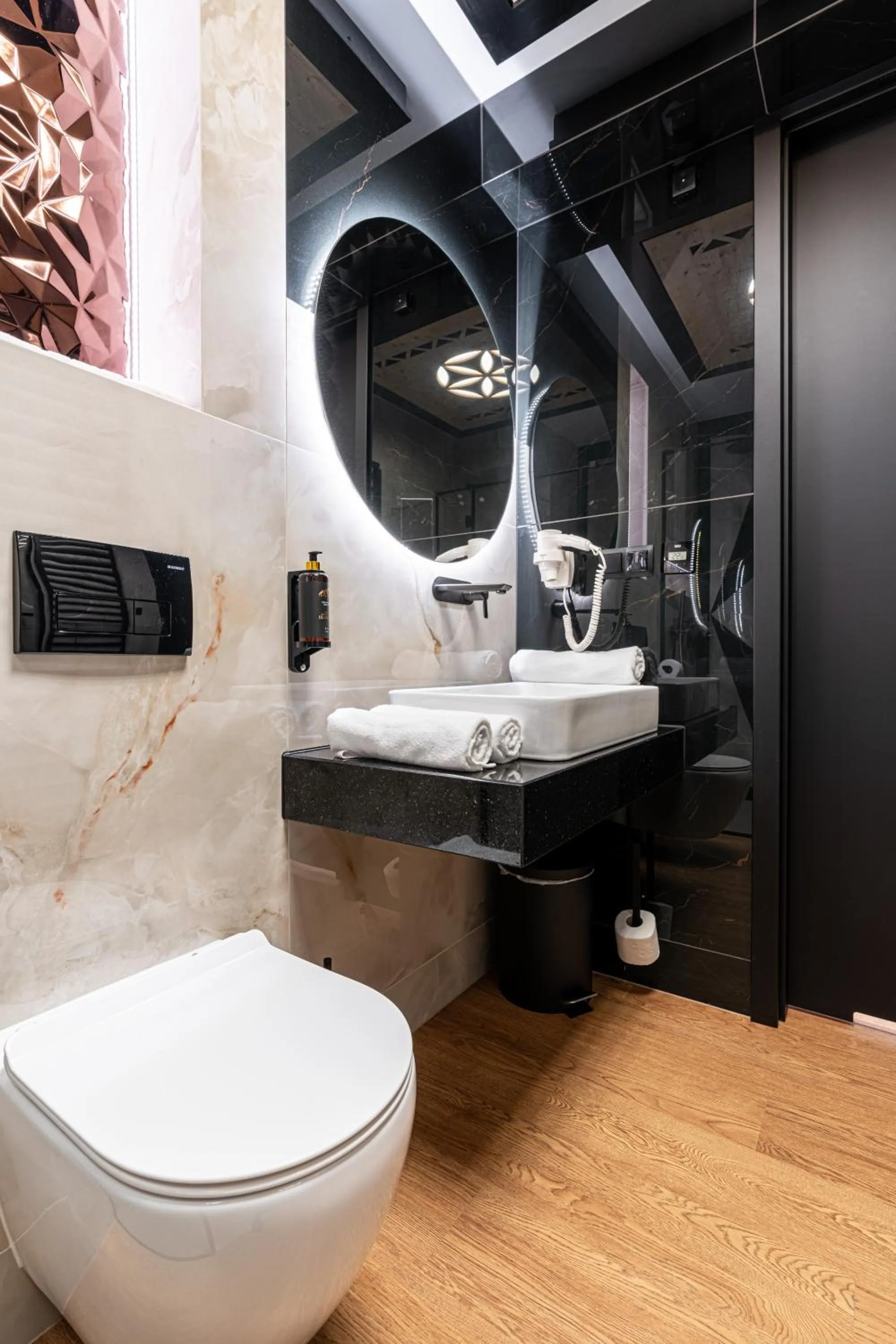 Shower in Aparthotel Diamond SPA Aqua