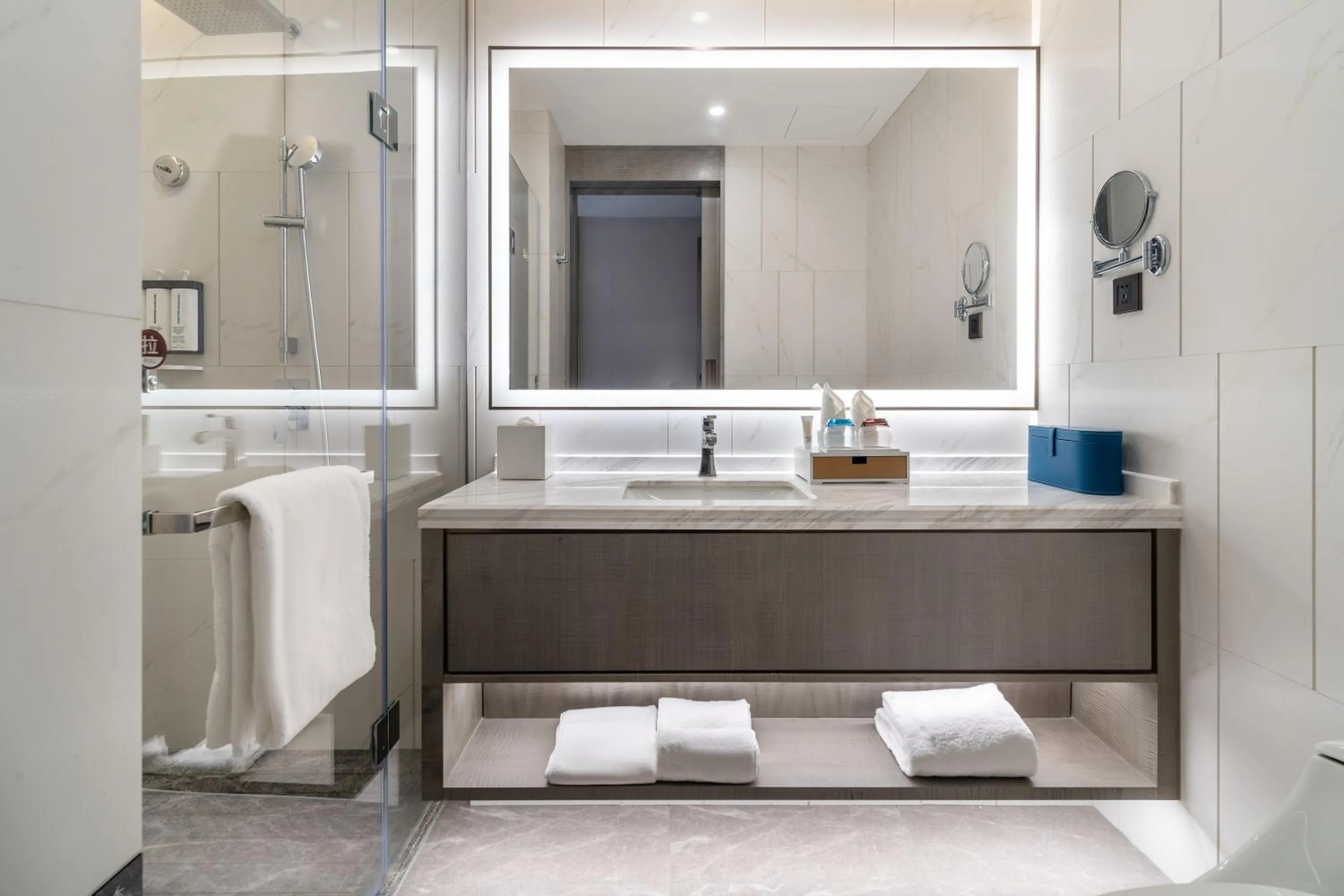 Shower in Hyatt Place Linyi People Square