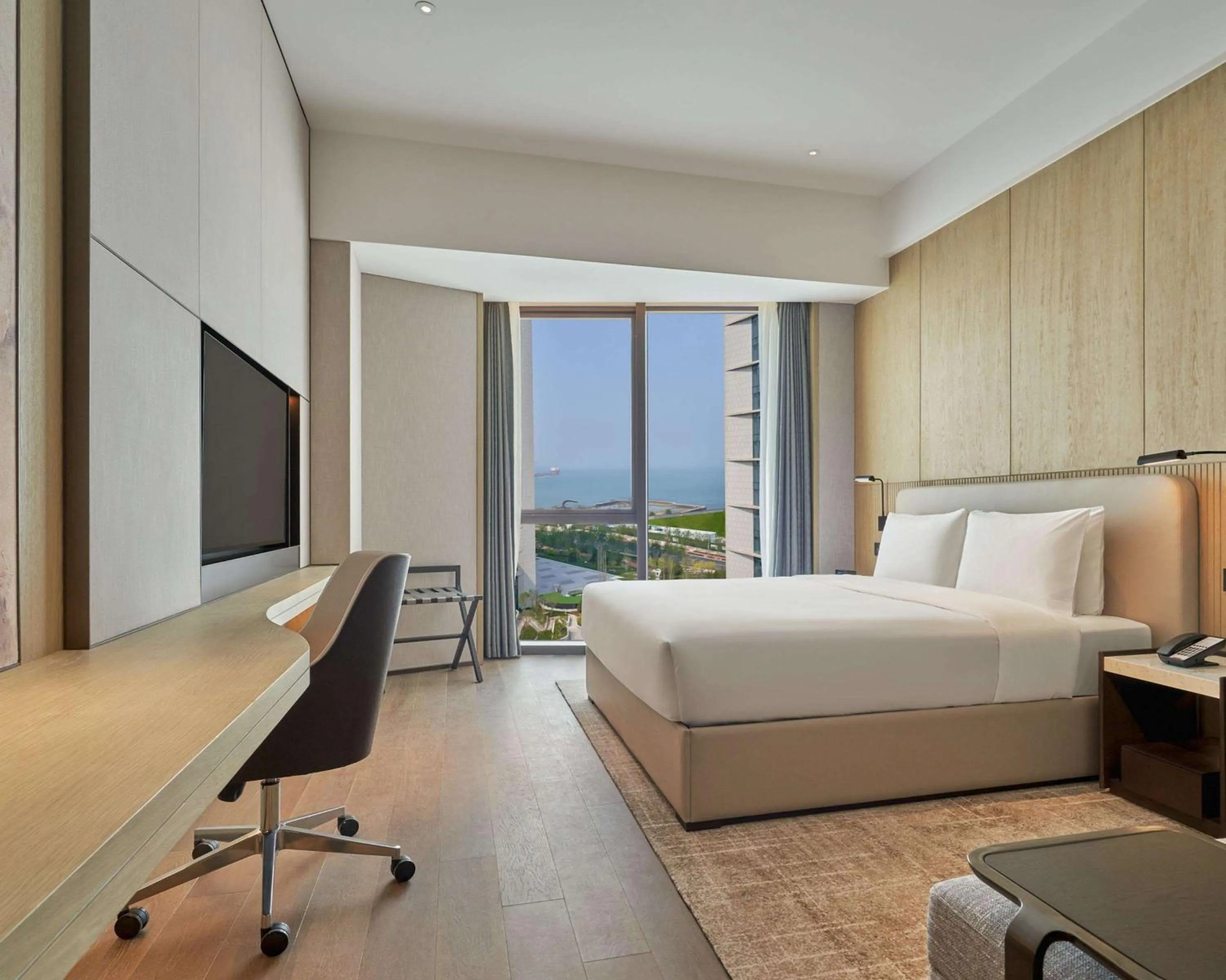 Bedroom, Bed in Hyatt Place Yantai Development Zone