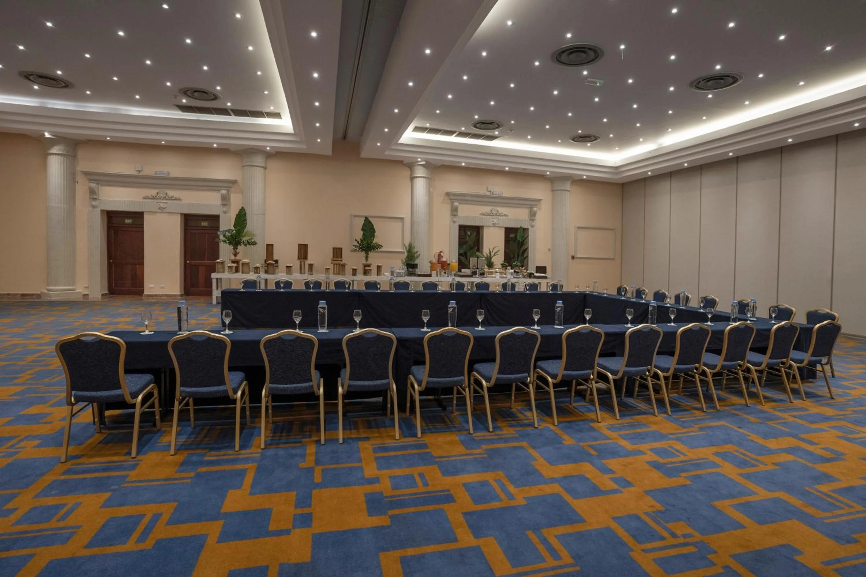 Meeting/conference room in Iberostar Waves Costa Dorada - All Inclusive