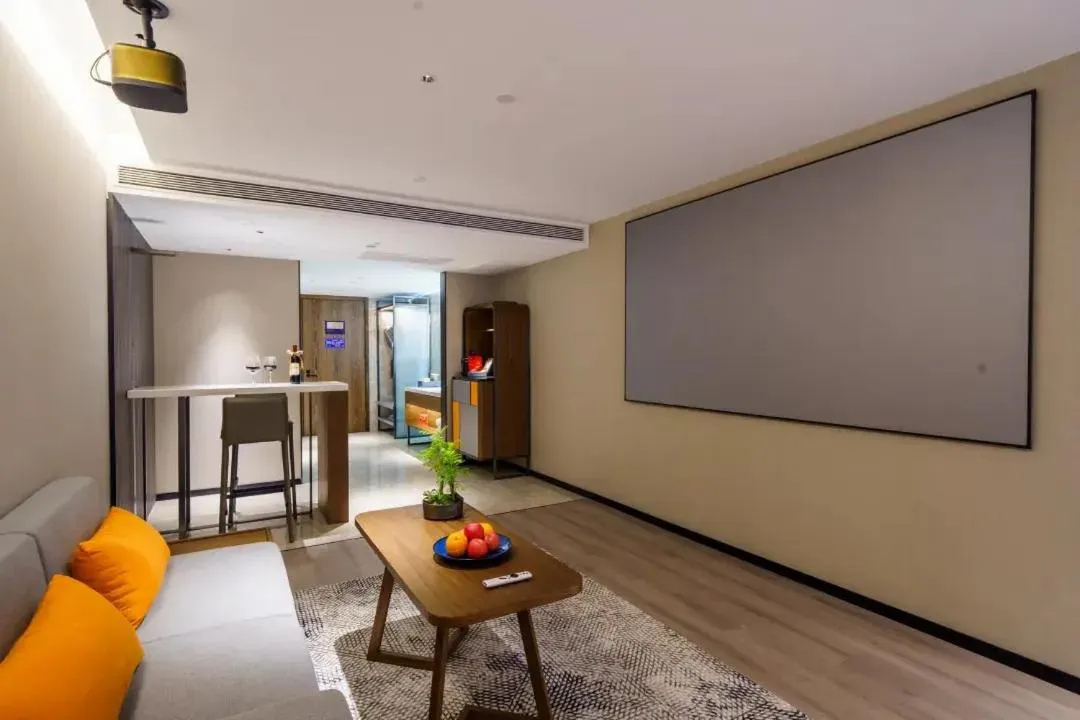 UrCove by HYATT Futian CBD-毗邻福田站和星河COCO Park 尊享免费迷你吧