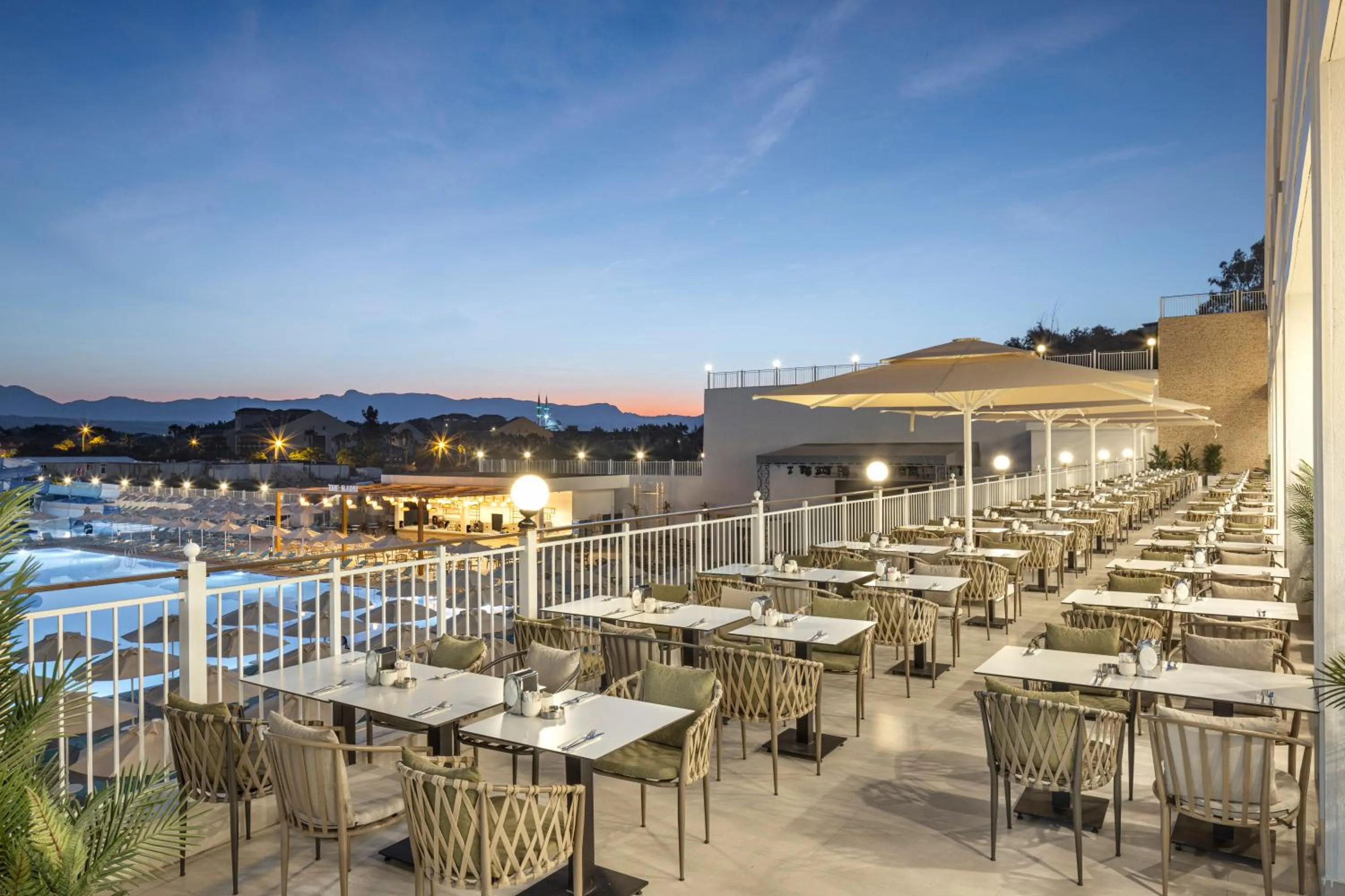 Restaurant/places to eat in Arcanus Hotels Trendline Side