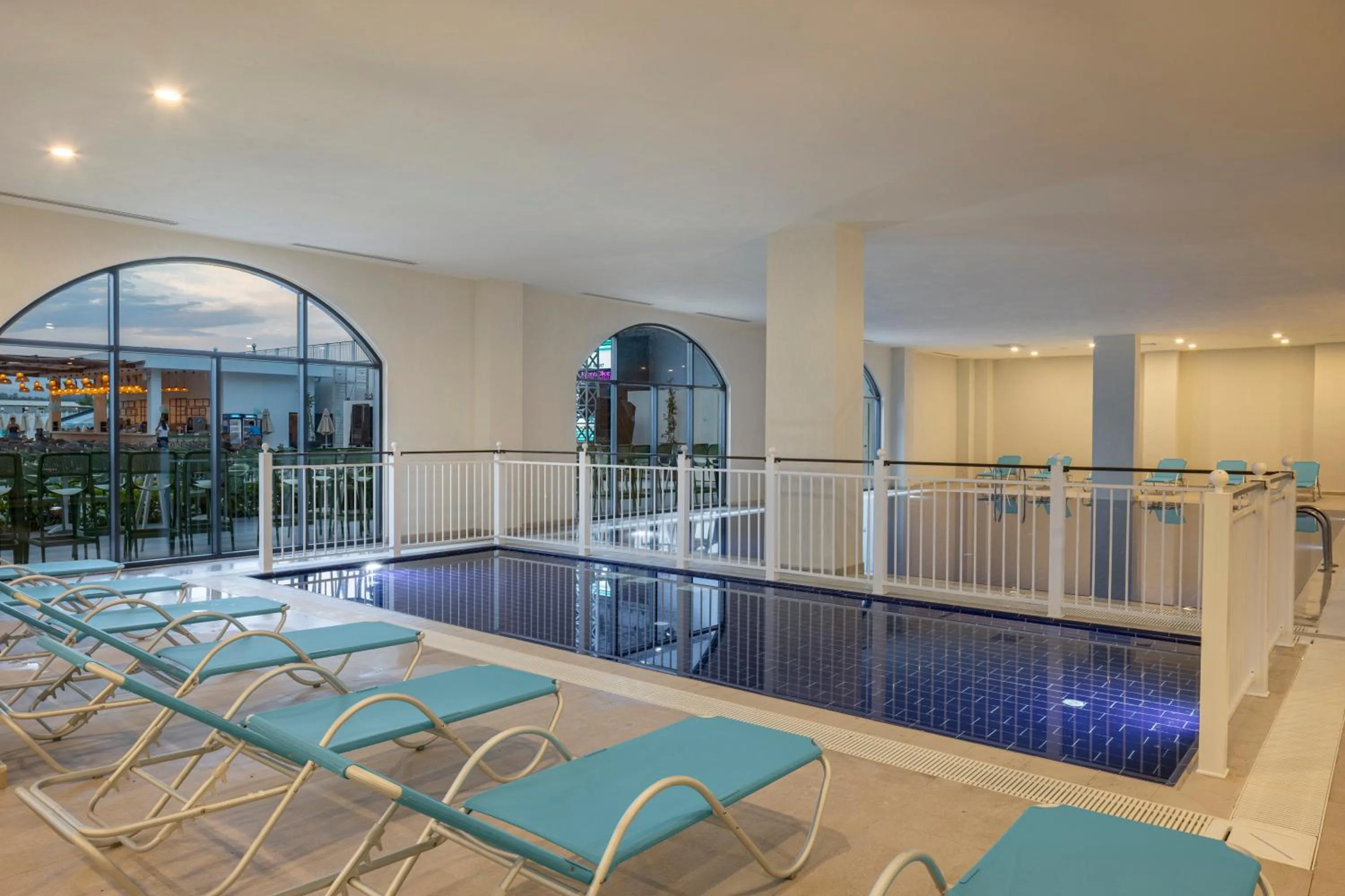 Swimming pool in Arcanus Hotels Trendline Side