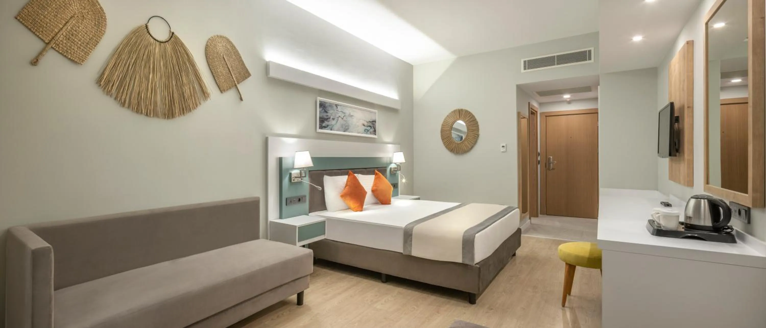 Photo of the whole room, Bed in Arcanus Hotels Trendline Side