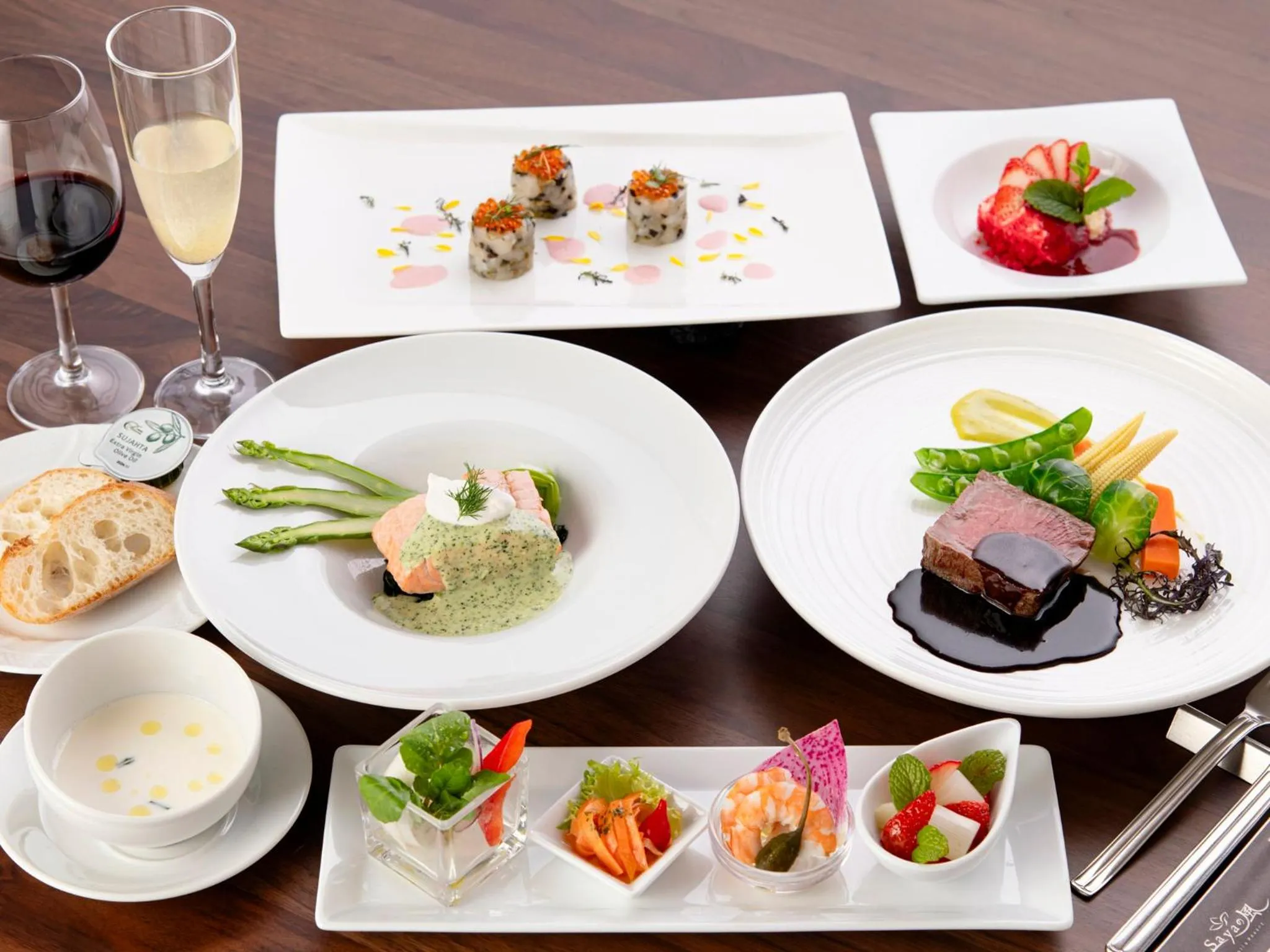 Dinner in Bali Resort SAYA no Kaze