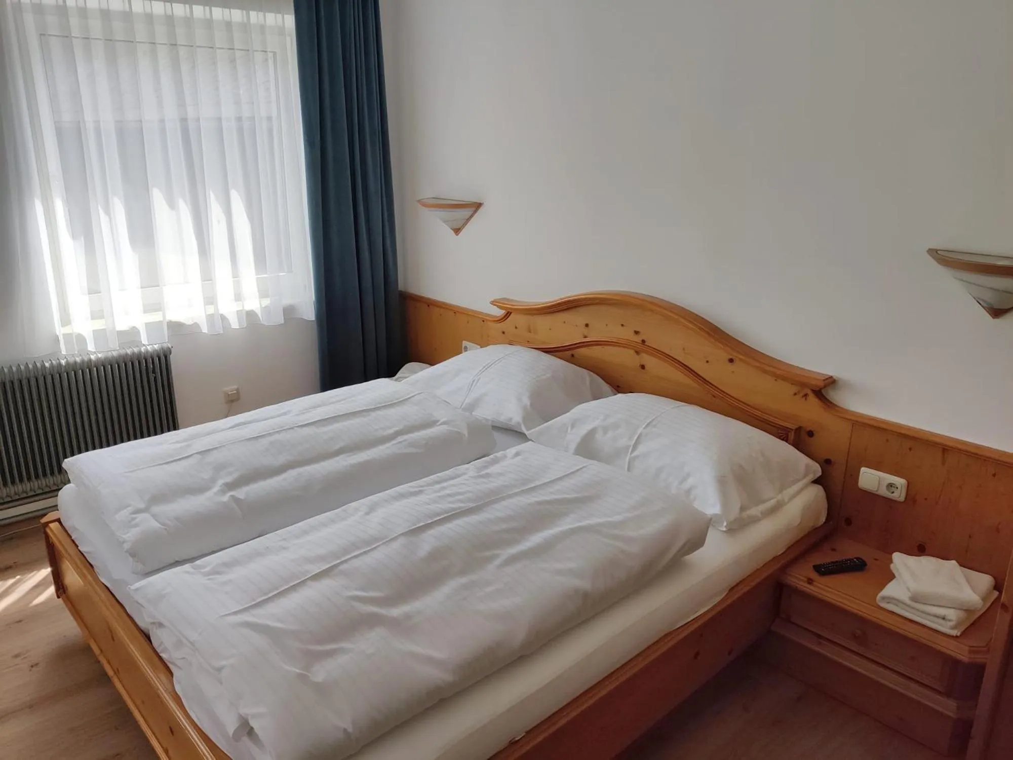 Bed in Neuhof