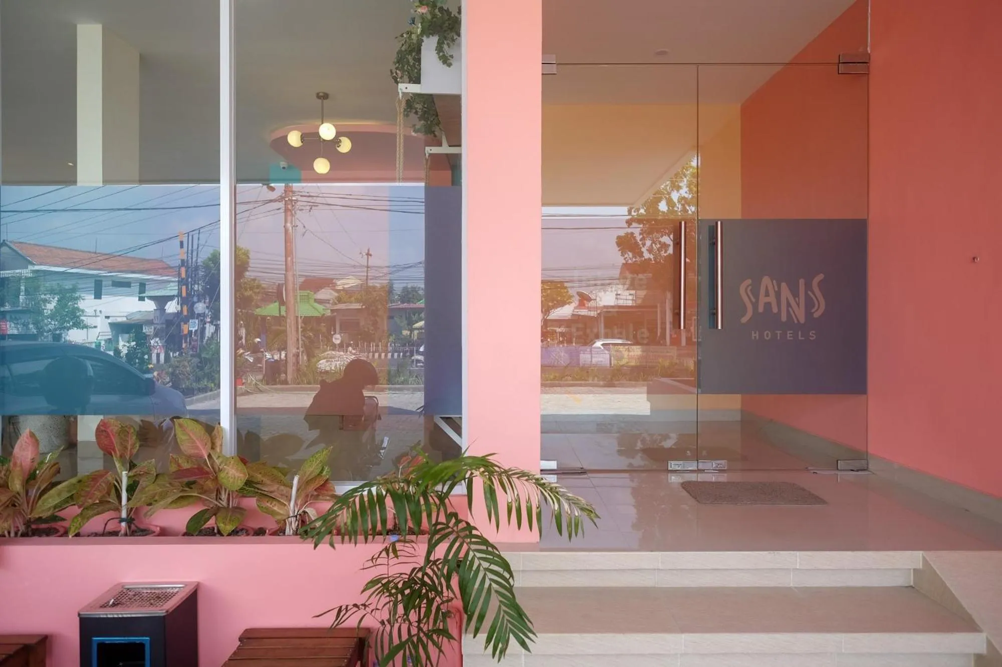 Property building in Sans Hotel Aurum Majapahit Semarang