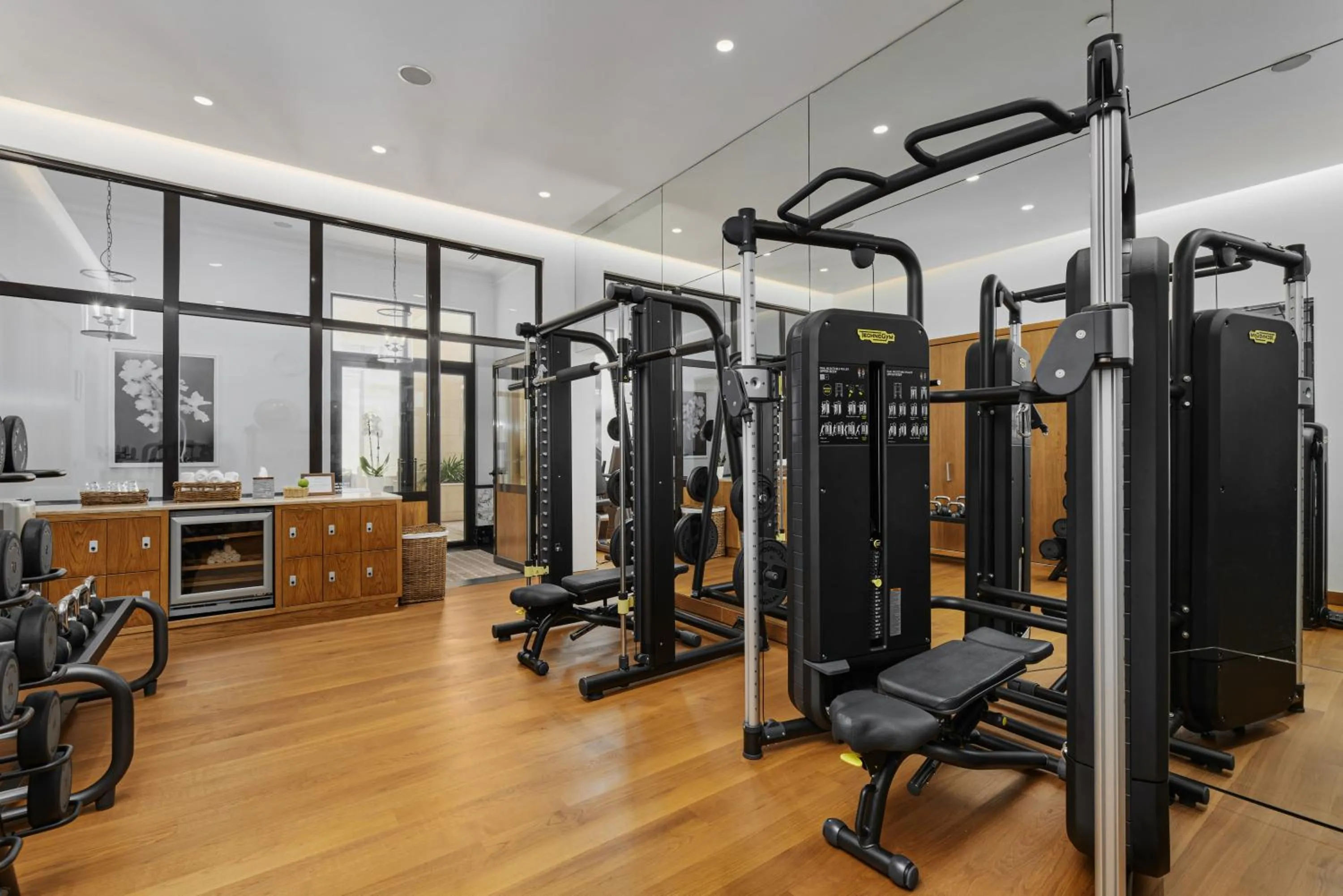 Fitness centre/facilities in Regent Porto Montenegro